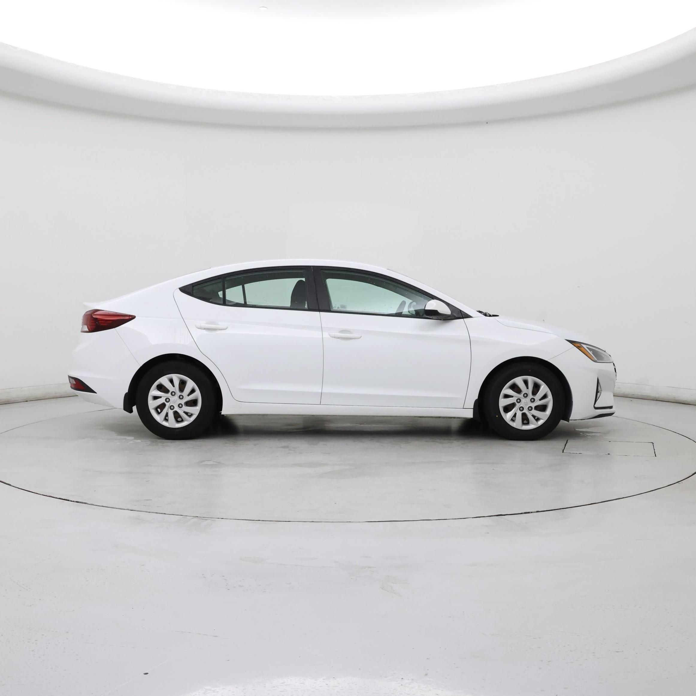 Thumbnail: 2020 Hyundai Elantra - 7