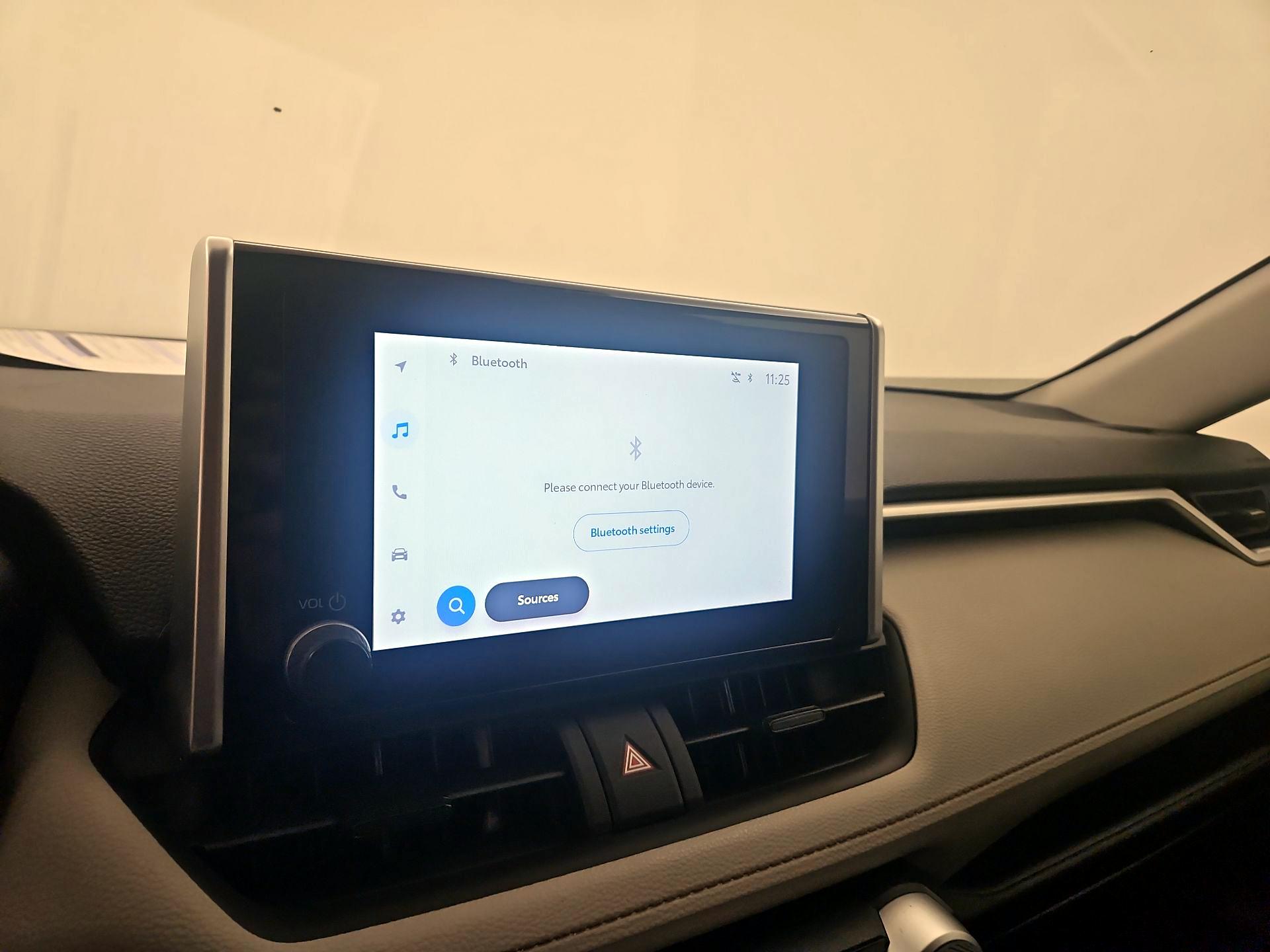 Thumbnail: 2025 Toyota RAV4 - 14