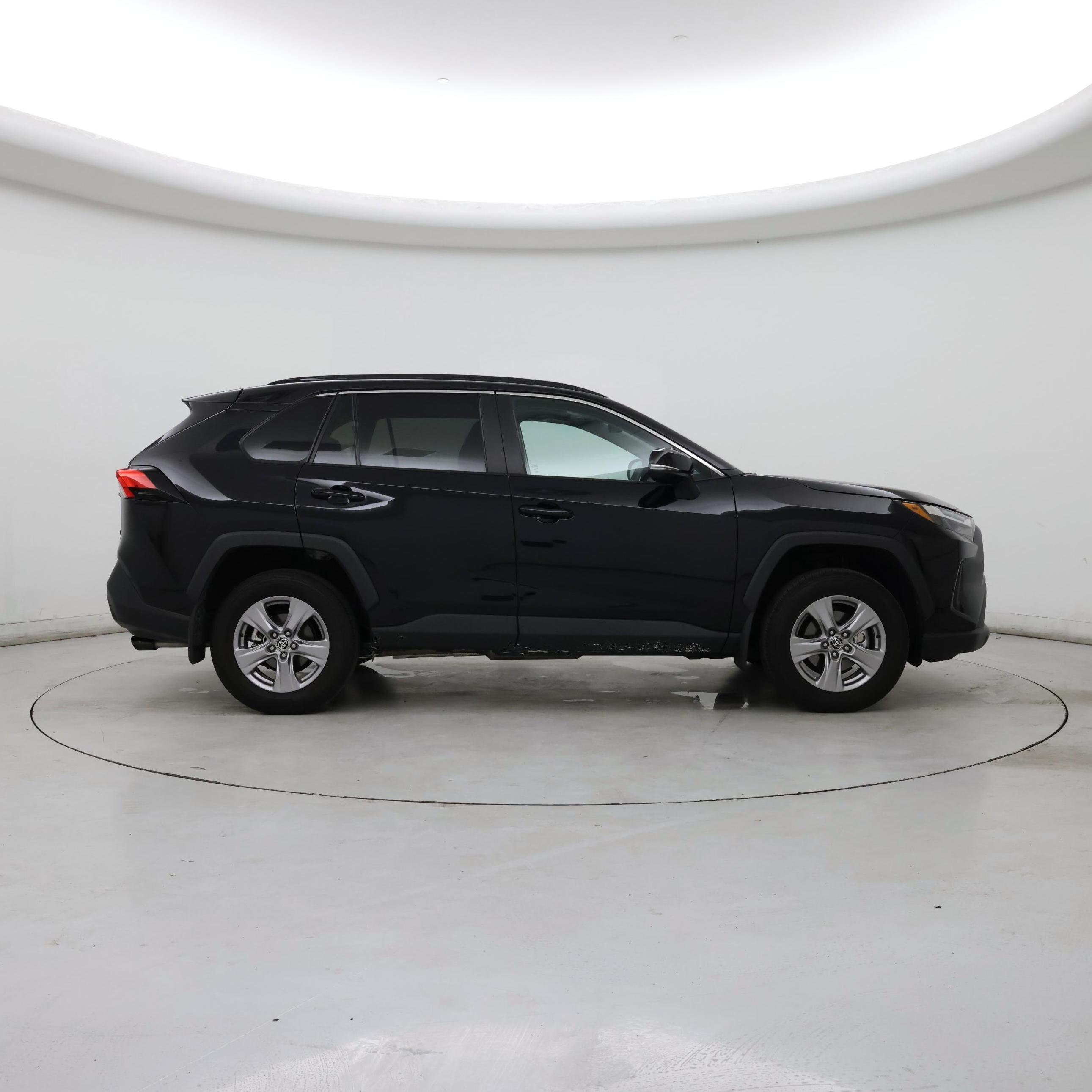 Thumbnail: 2025 Toyota RAV4 - 7