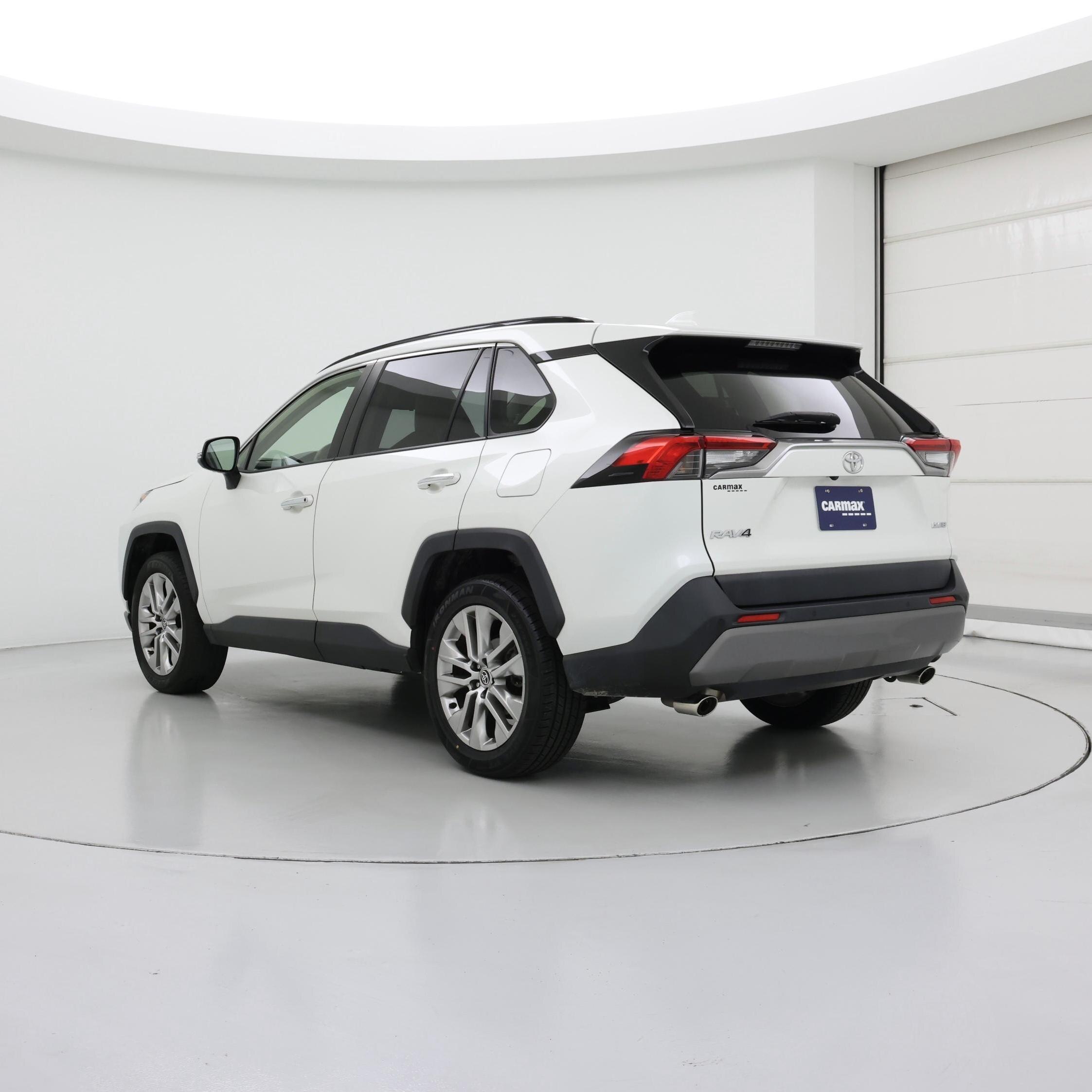 Thumbnail: 2021 Toyota RAV4 - 2