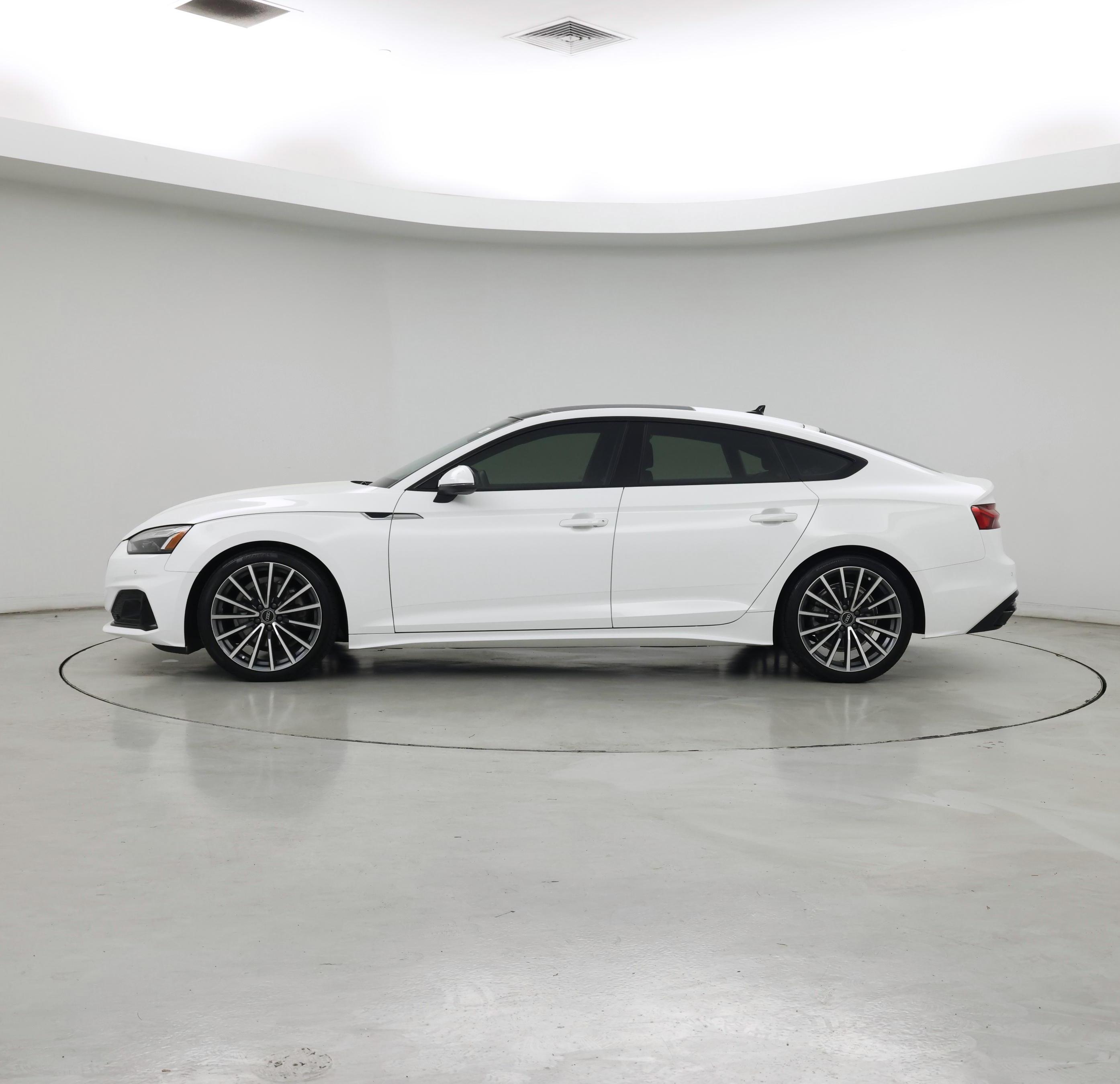 Thumbnail: 2022 Audi A5 - 3