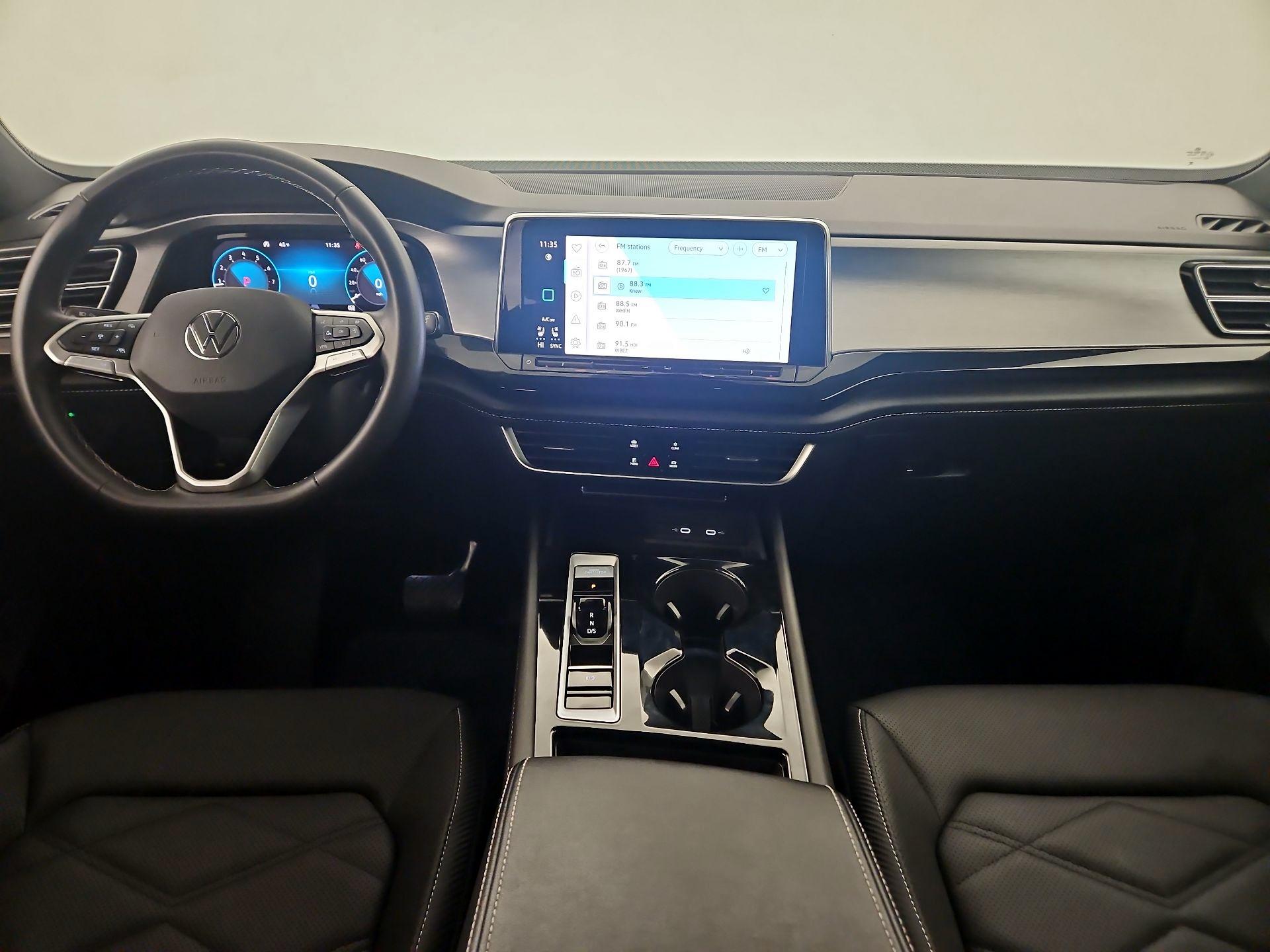 Thumbnail: 2024 Volkswagen Atlas - 9