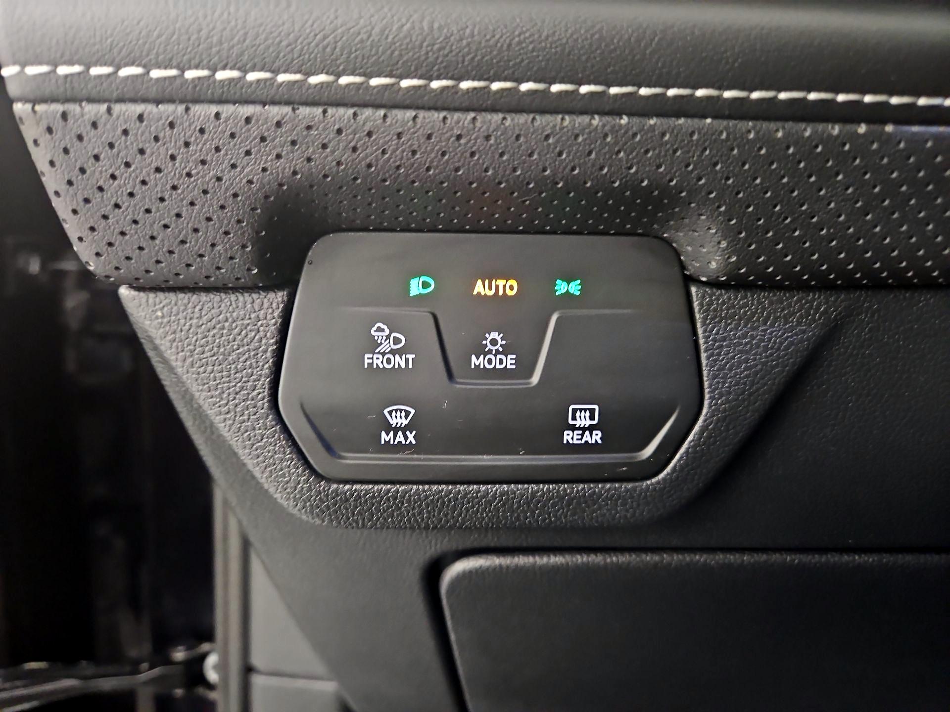 Thumbnail: 2024 Volkswagen Atlas - 13