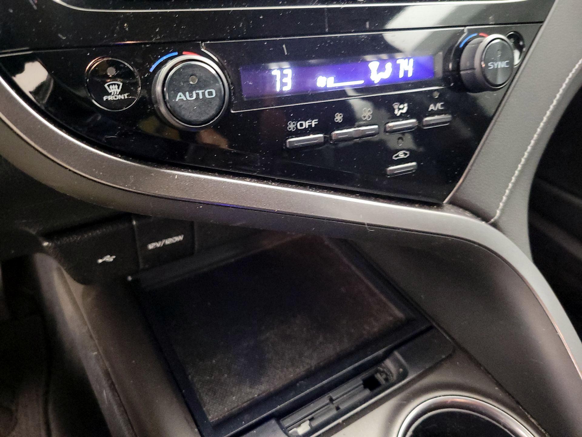 Thumbnail: 2023 Toyota Camry - 16