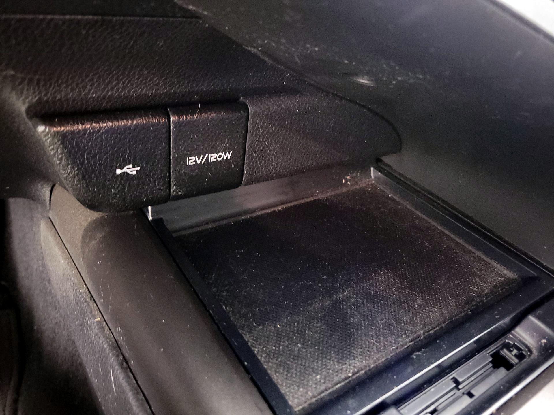 Thumbnail: 2023 Toyota Camry - 18