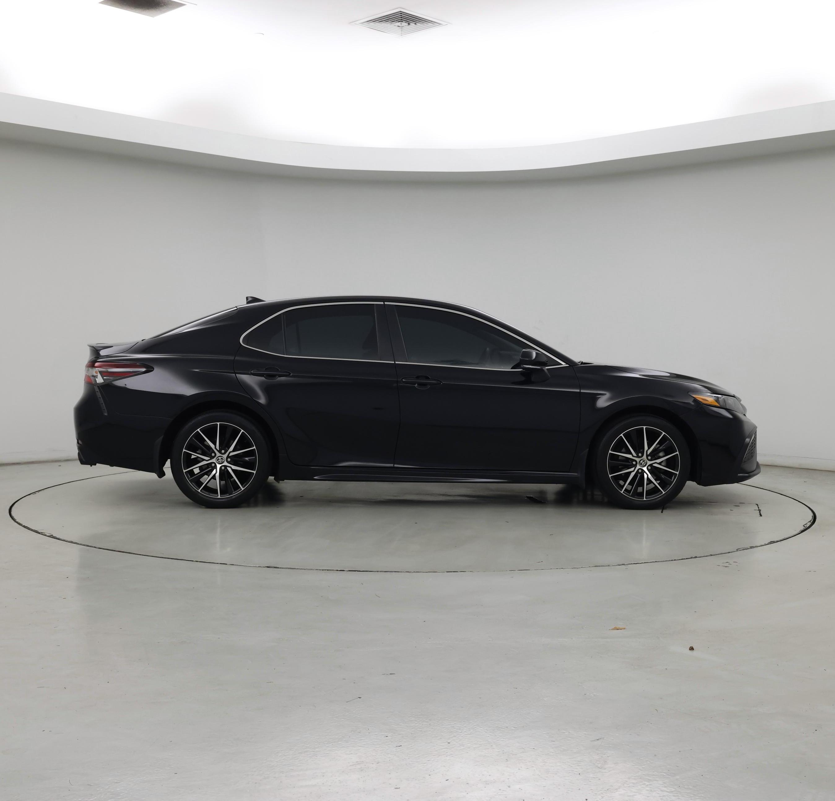 Thumbnail: 2023 Toyota Camry - 7