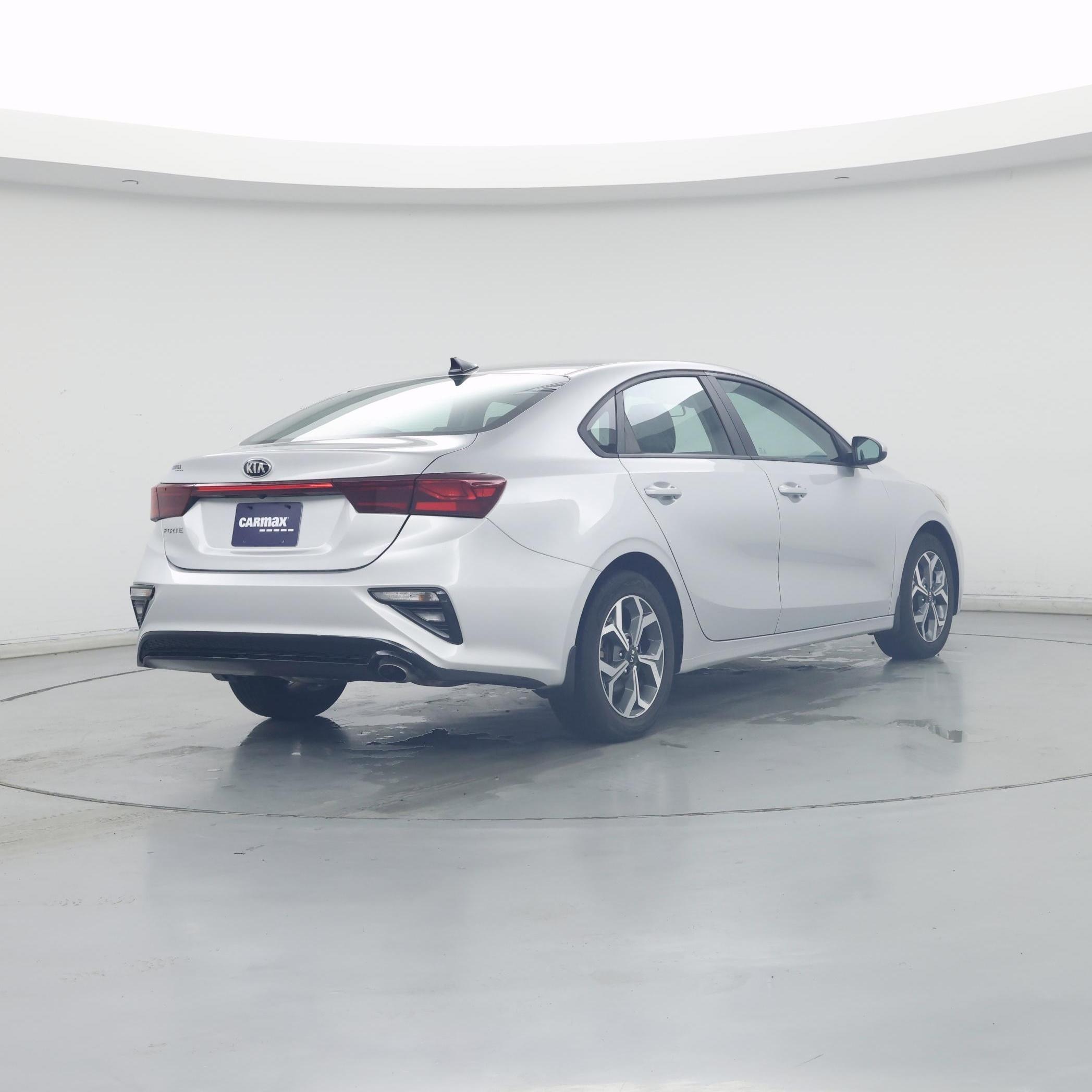 Thumbnail: 2021 Kia Forte - 8