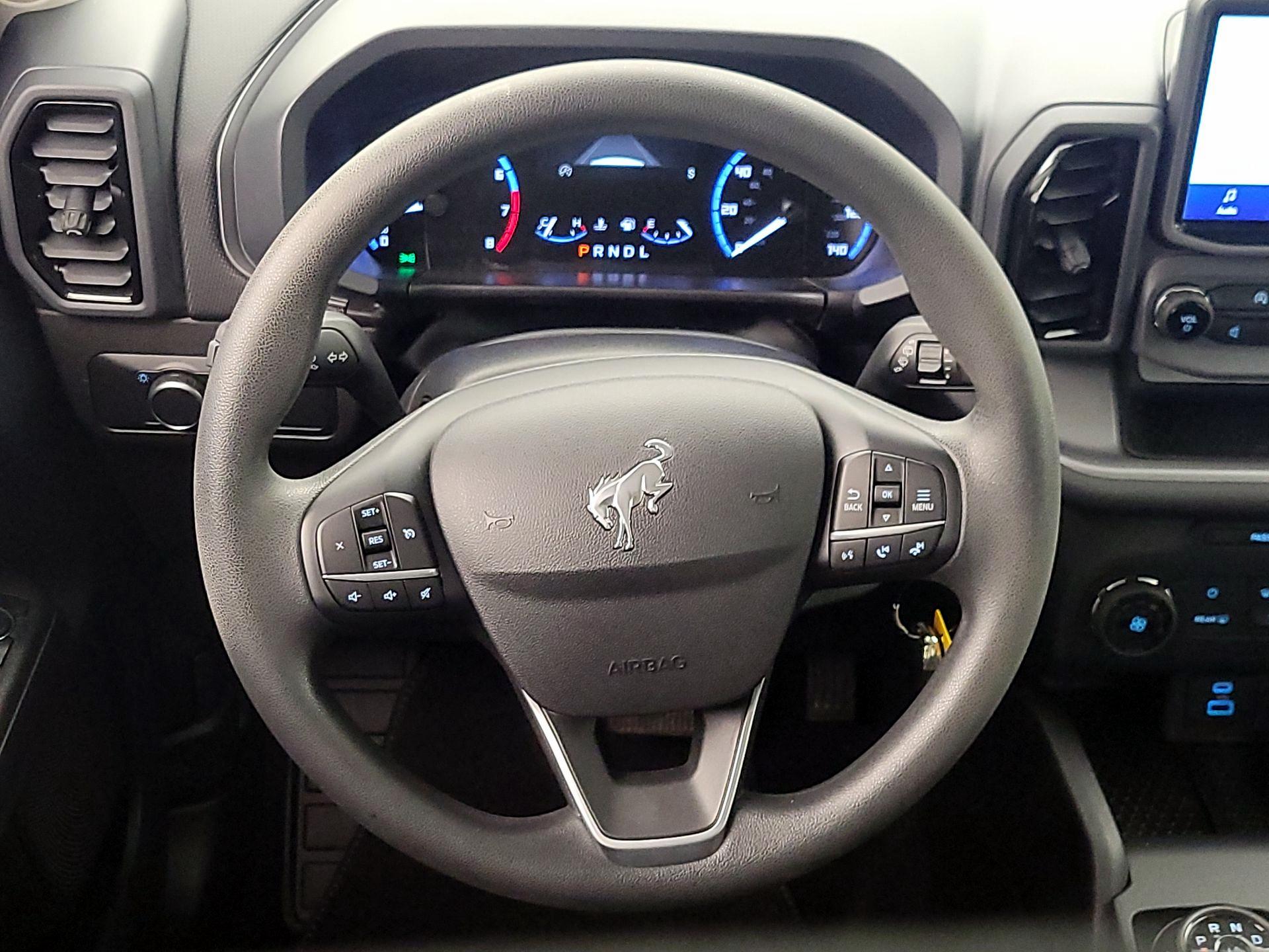 Thumbnail: 2022 Ford Bronco Sport - 10