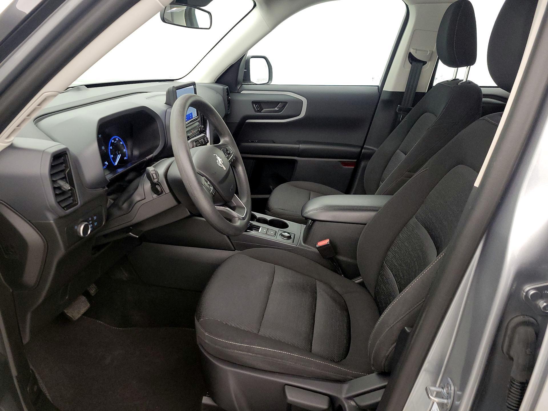 Thumbnail: 2022 Ford Bronco Sport - 11