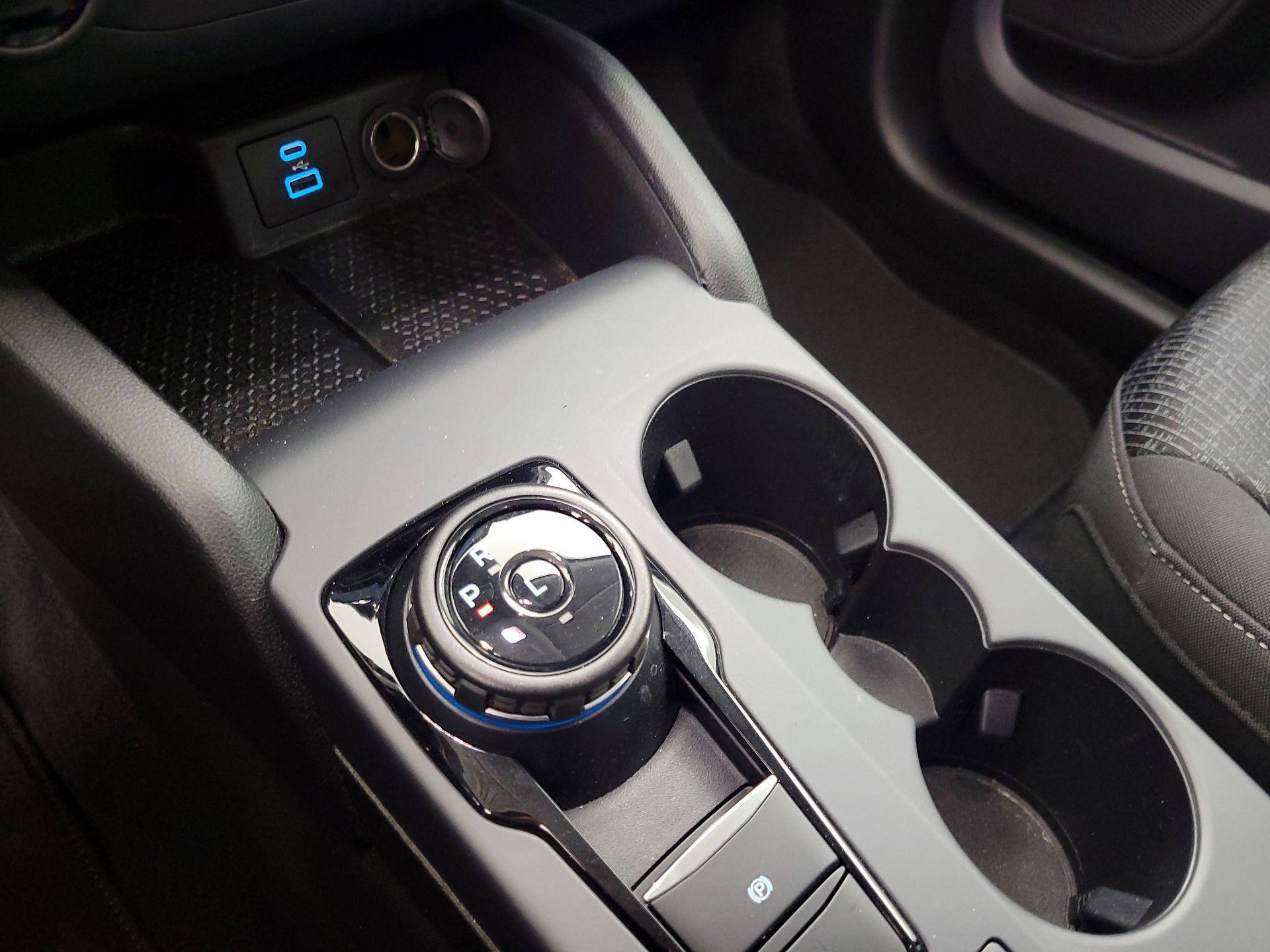 Thumbnail: 2022 Ford Bronco Sport - 17