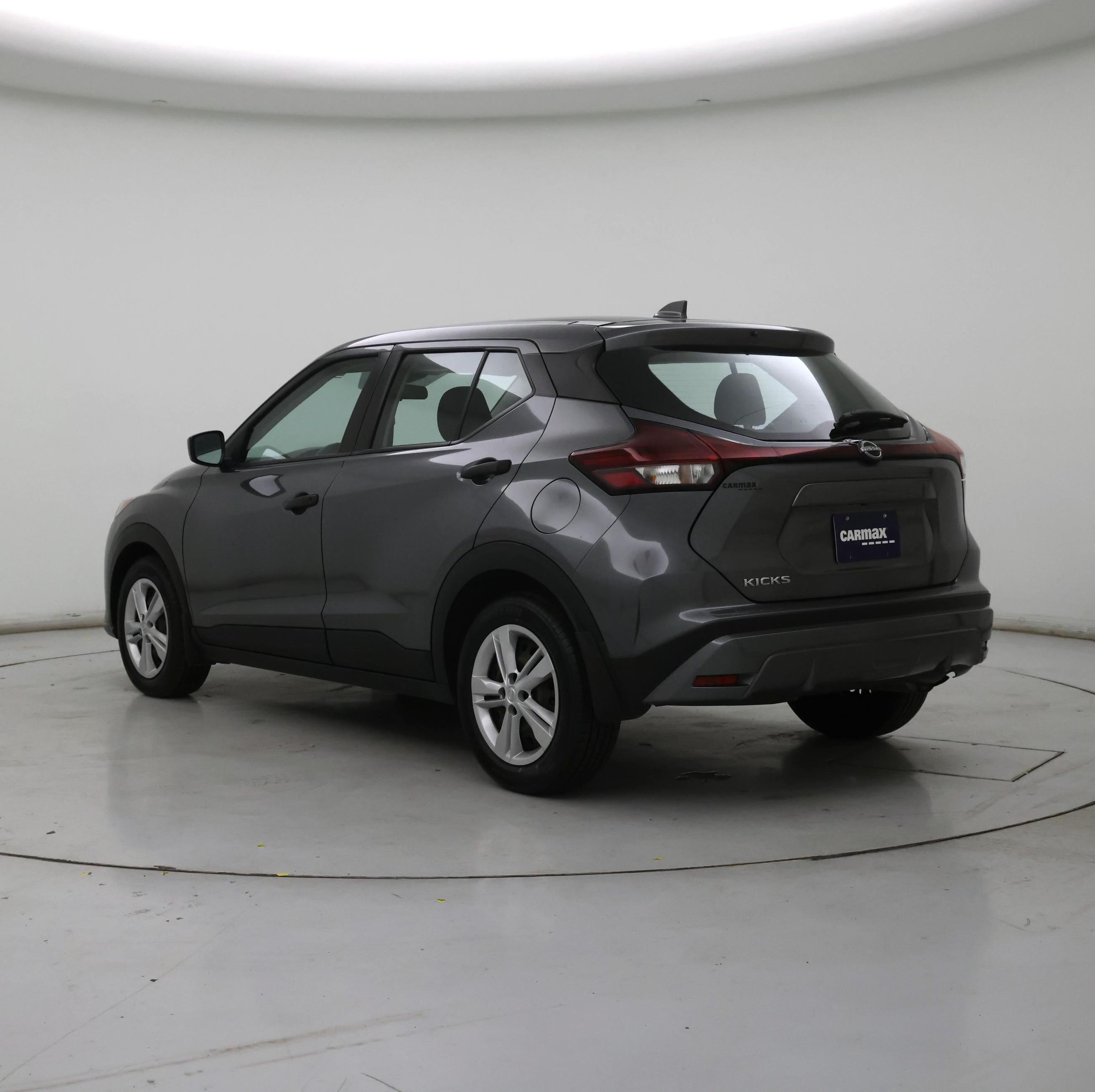 Thumbnail: 2023 Nissan Kicks - 2