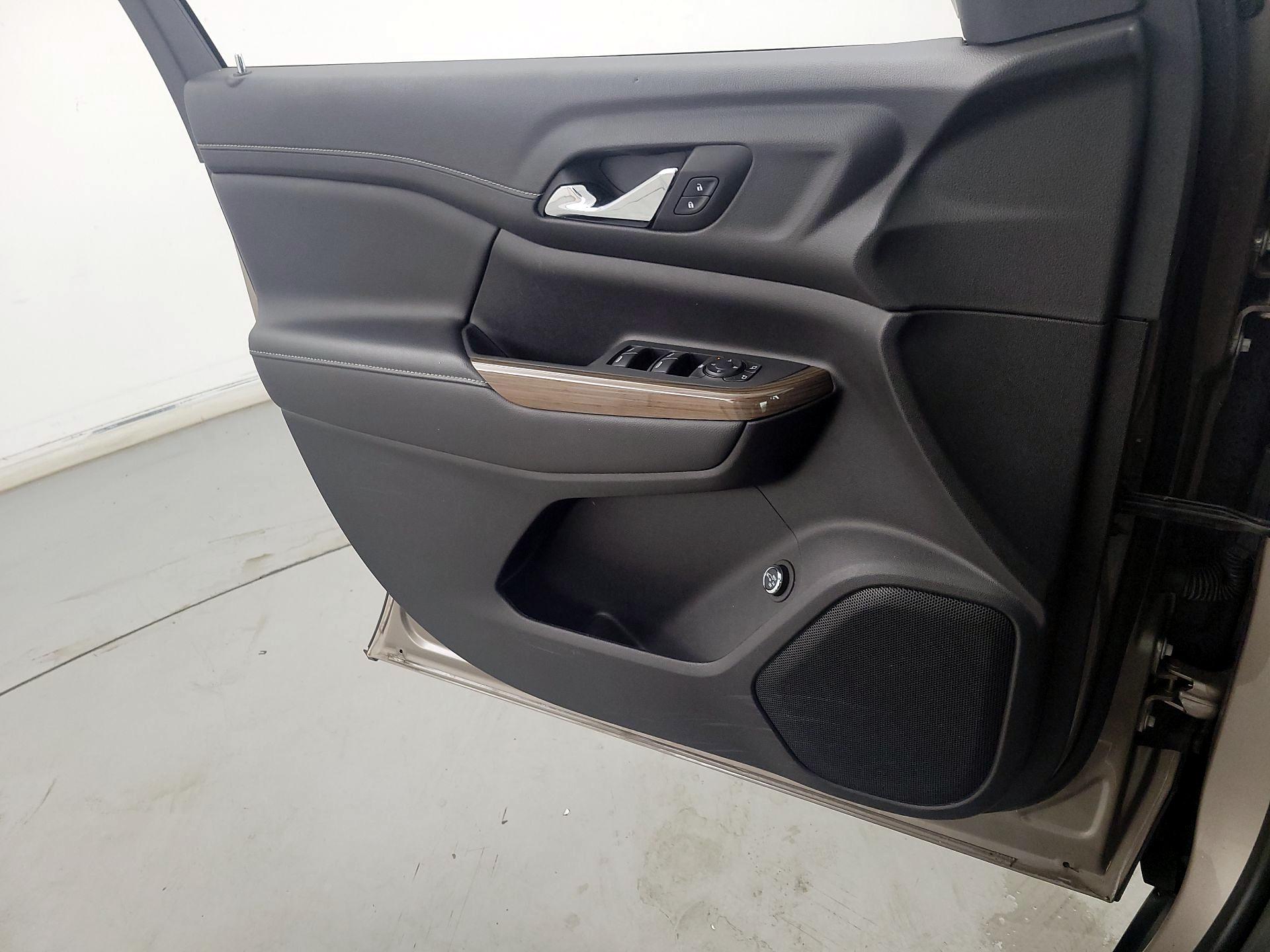 Thumbnail: 2023 GMC Acadia - 12