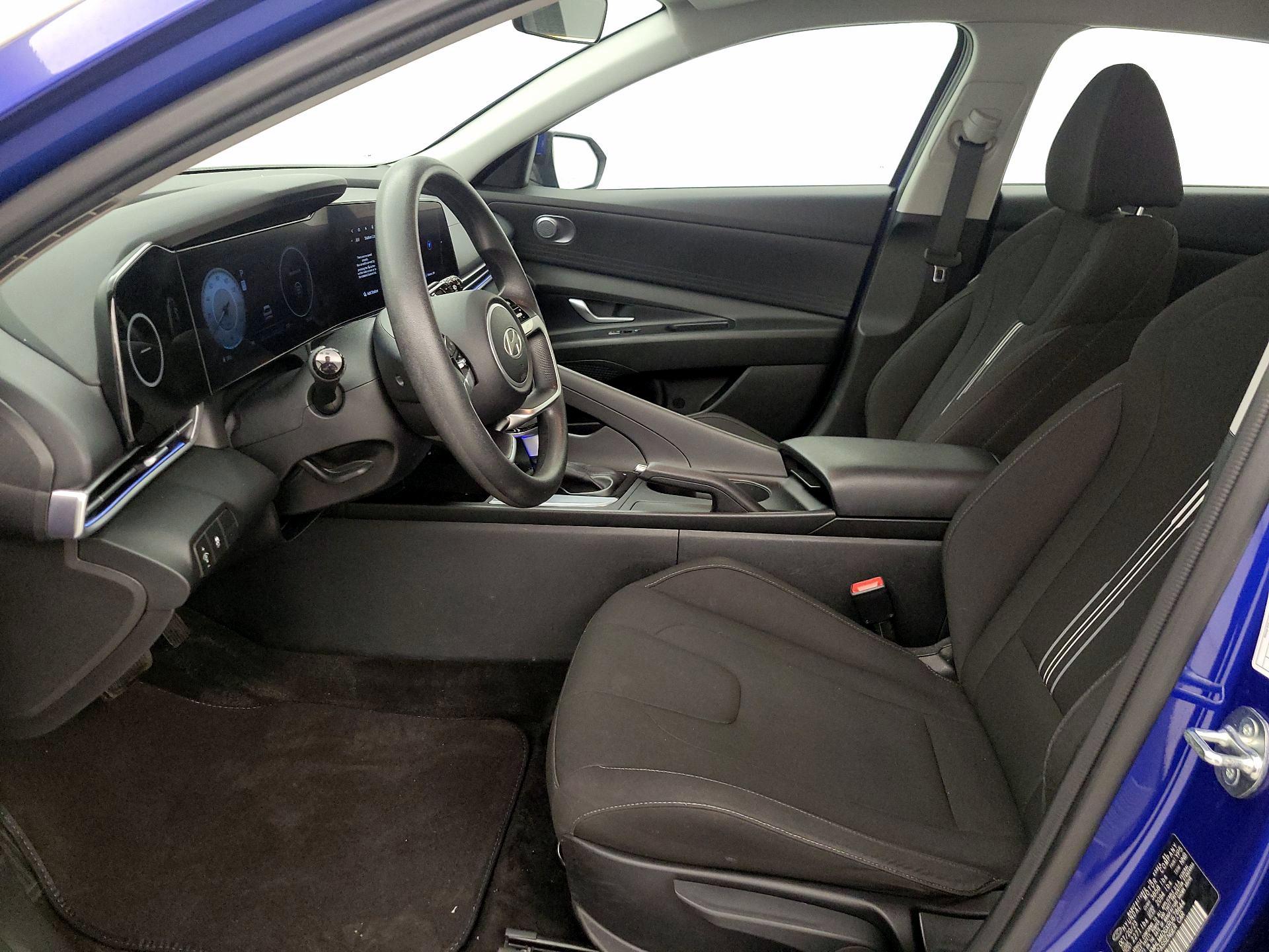 Thumbnail: 2024 Hyundai Elantra - 11