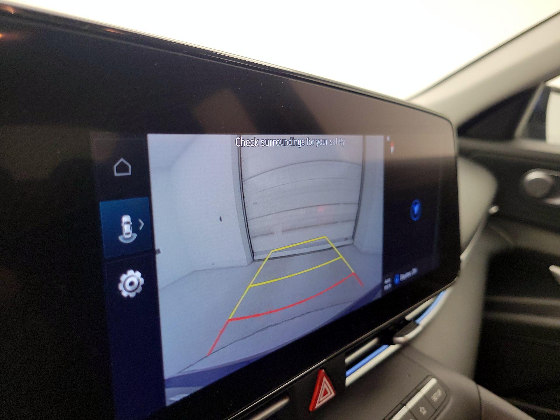 Thumbnail: 2024 Hyundai Elantra - 15