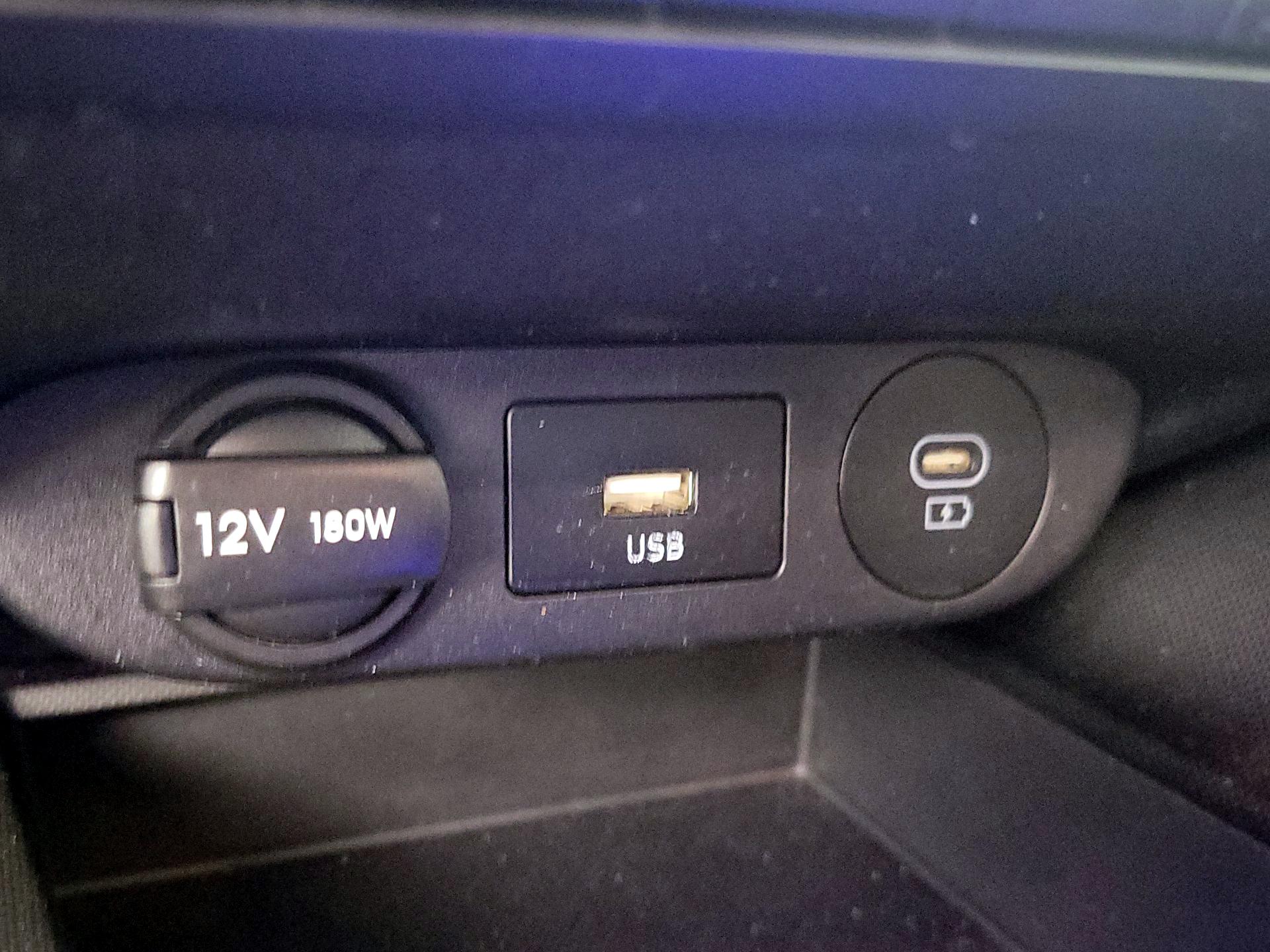 Thumbnail: 2024 Hyundai Elantra - 19