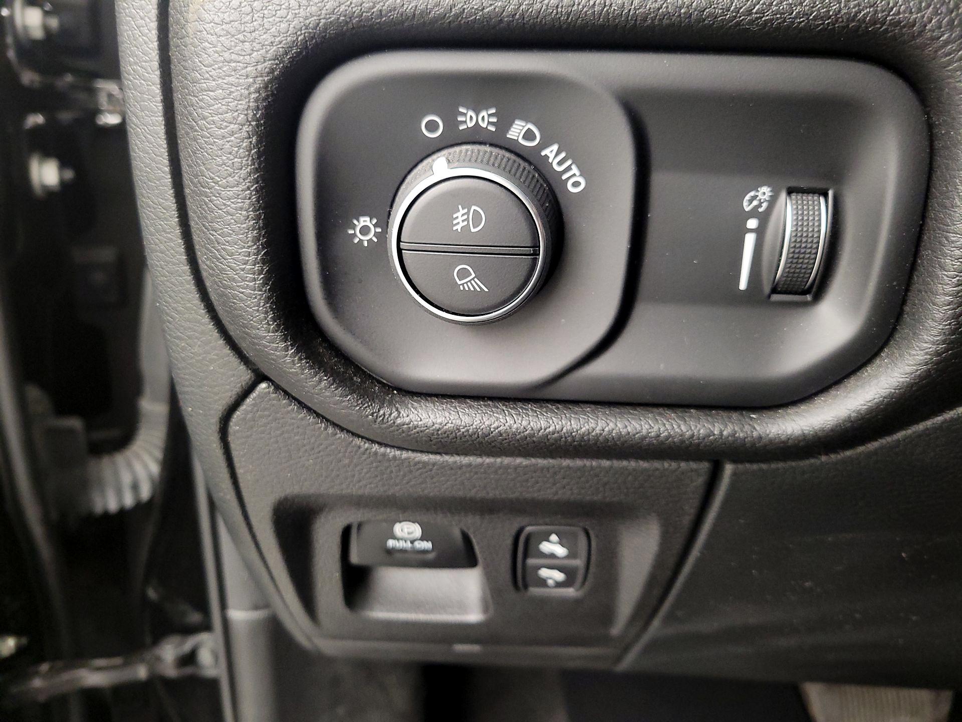 Thumbnail: 2022 RAM 1500 - 13