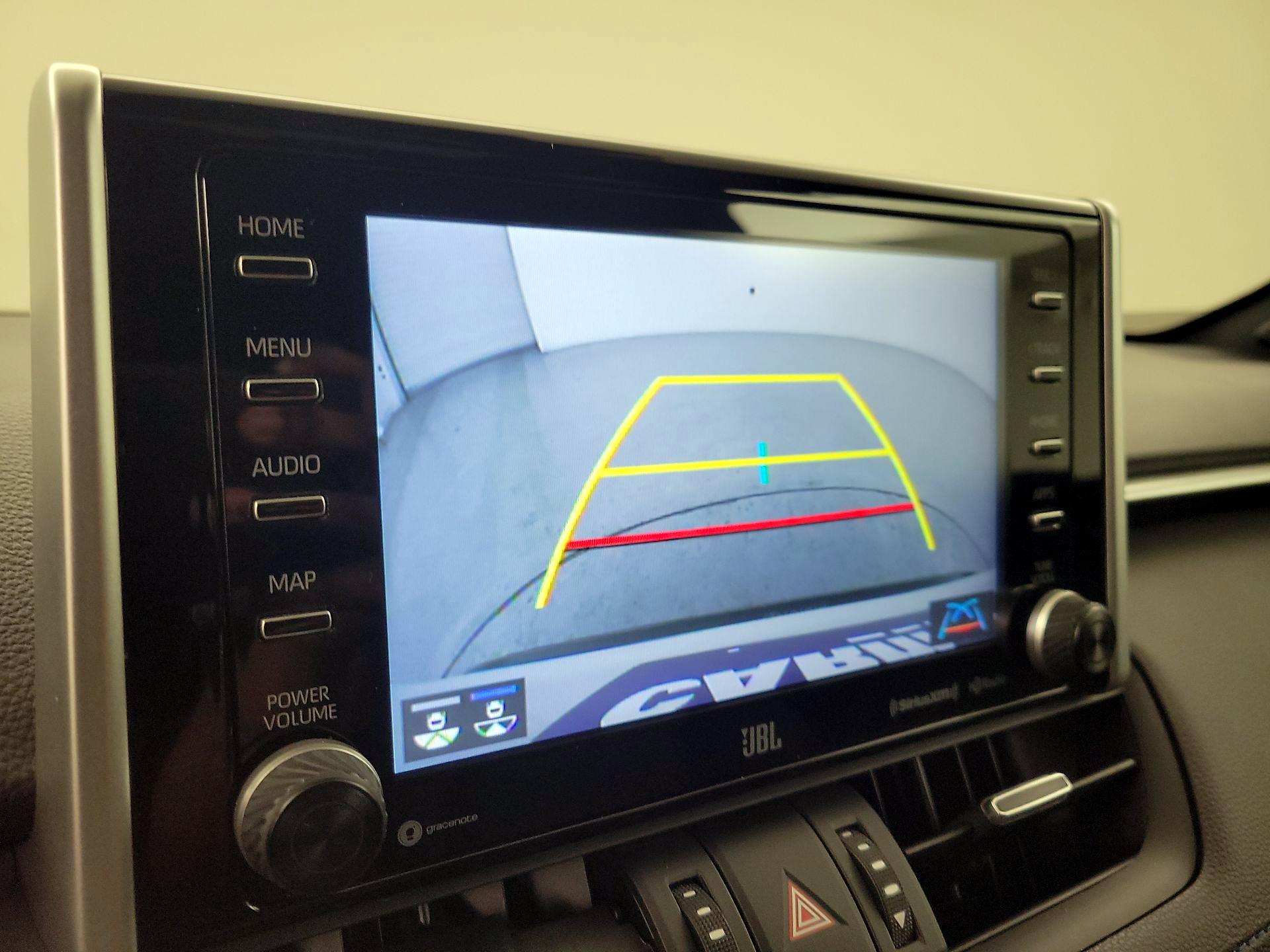 Thumbnail: 2021 Toyota RAV4 - 15