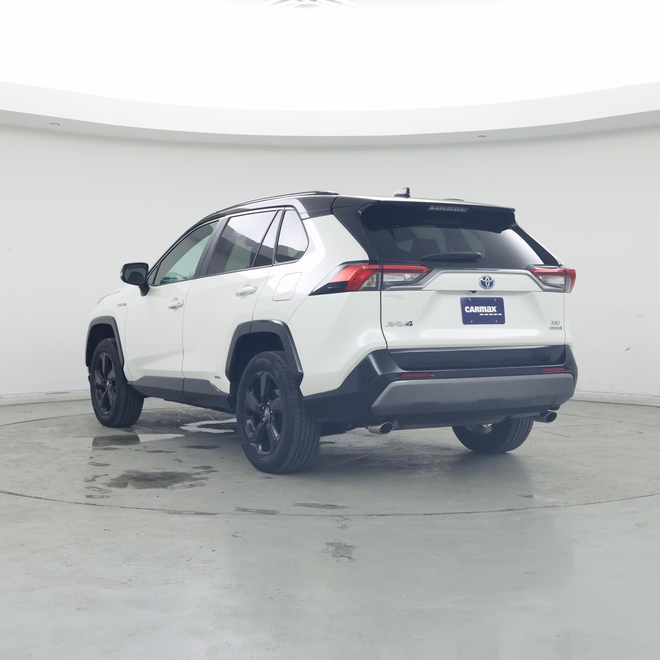 Thumbnail: 2021 Toyota RAV4 - 2