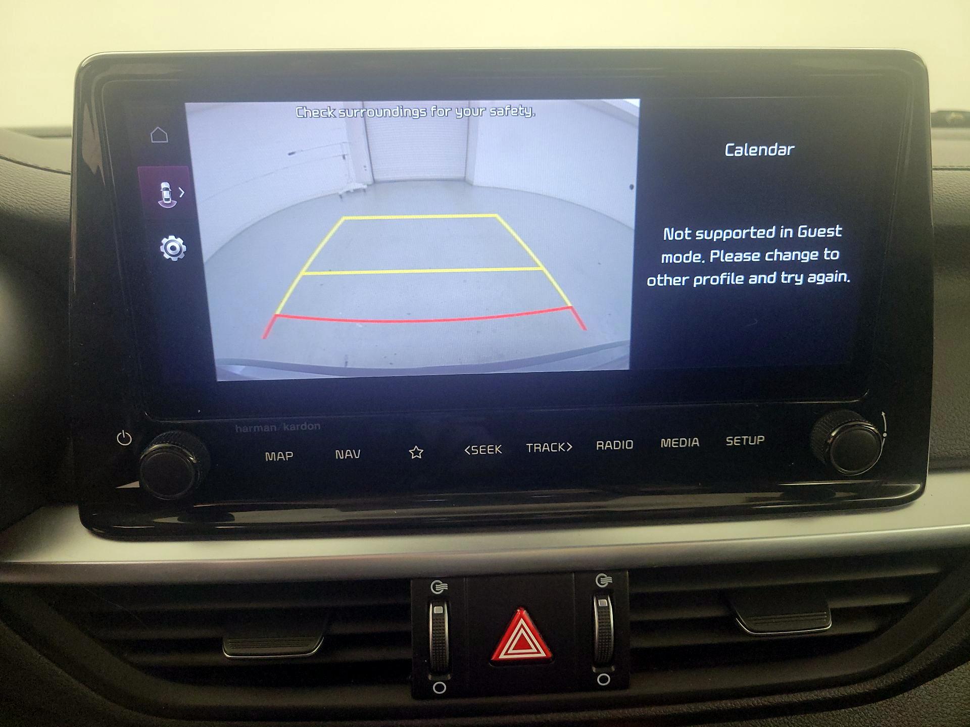 Thumbnail: 2022 Kia Forte - 15