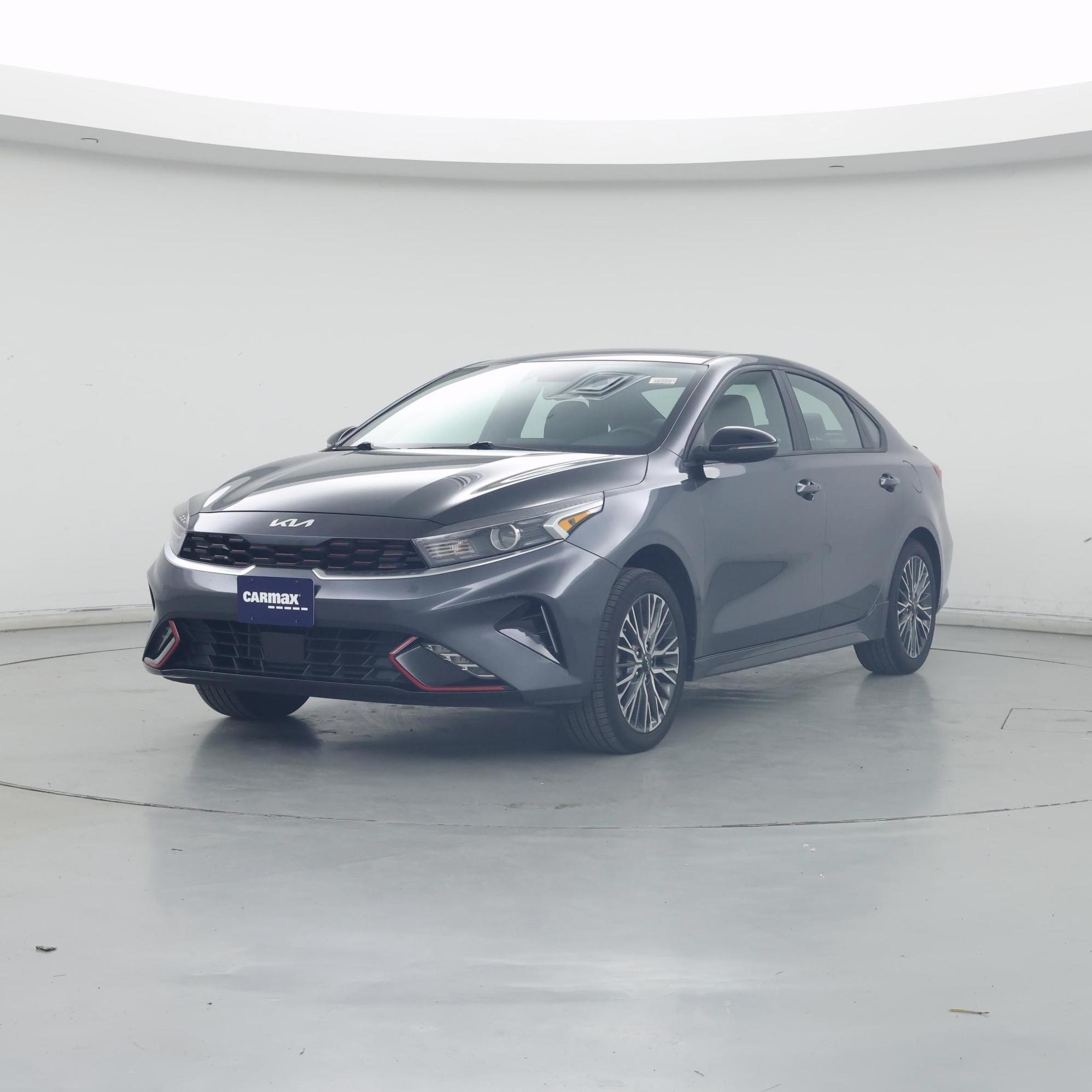 Thumbnail: 2022 Kia Forte - 4