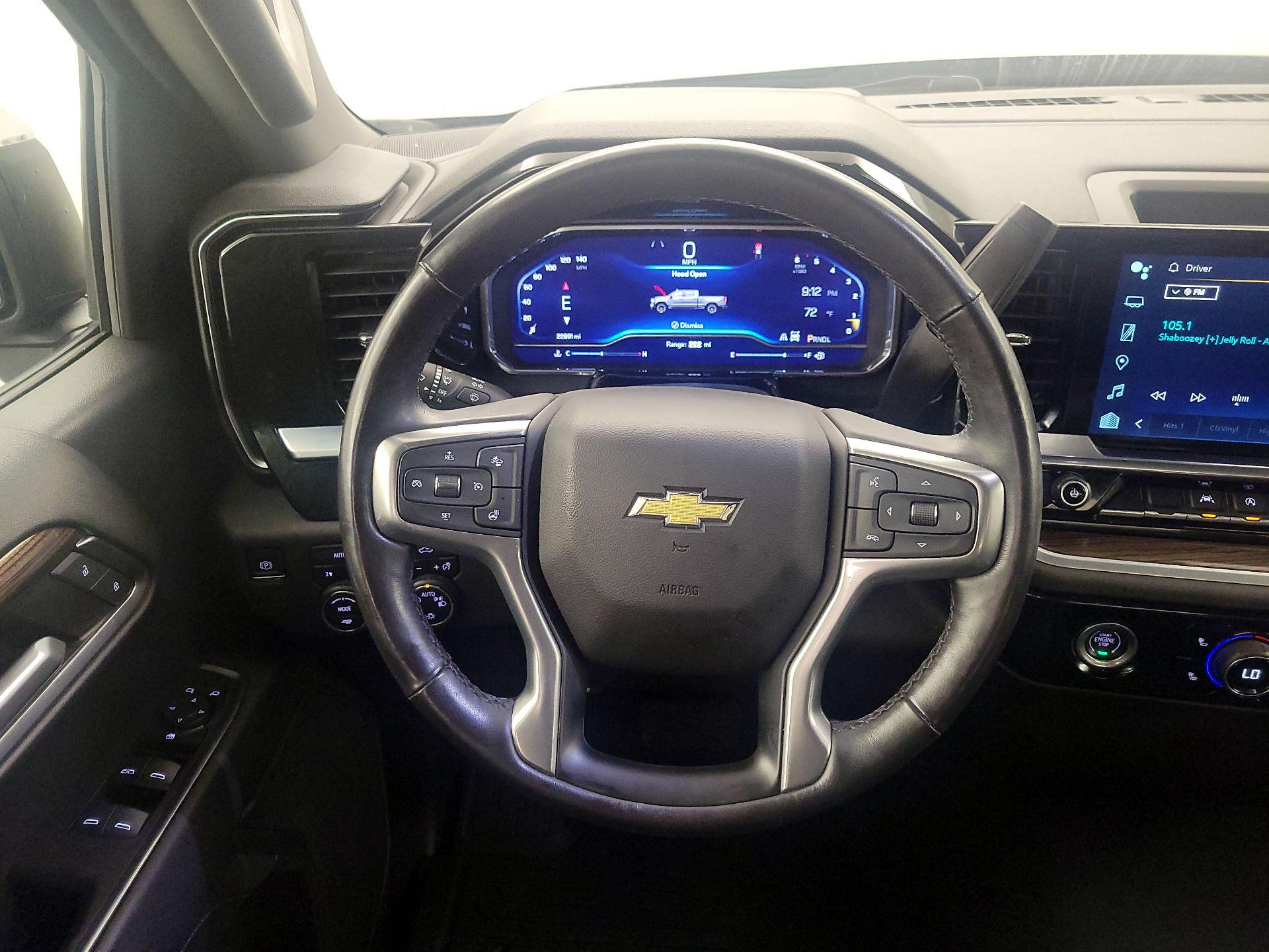 Thumbnail: 2022 Chevrolet Silverado 1500 - 10