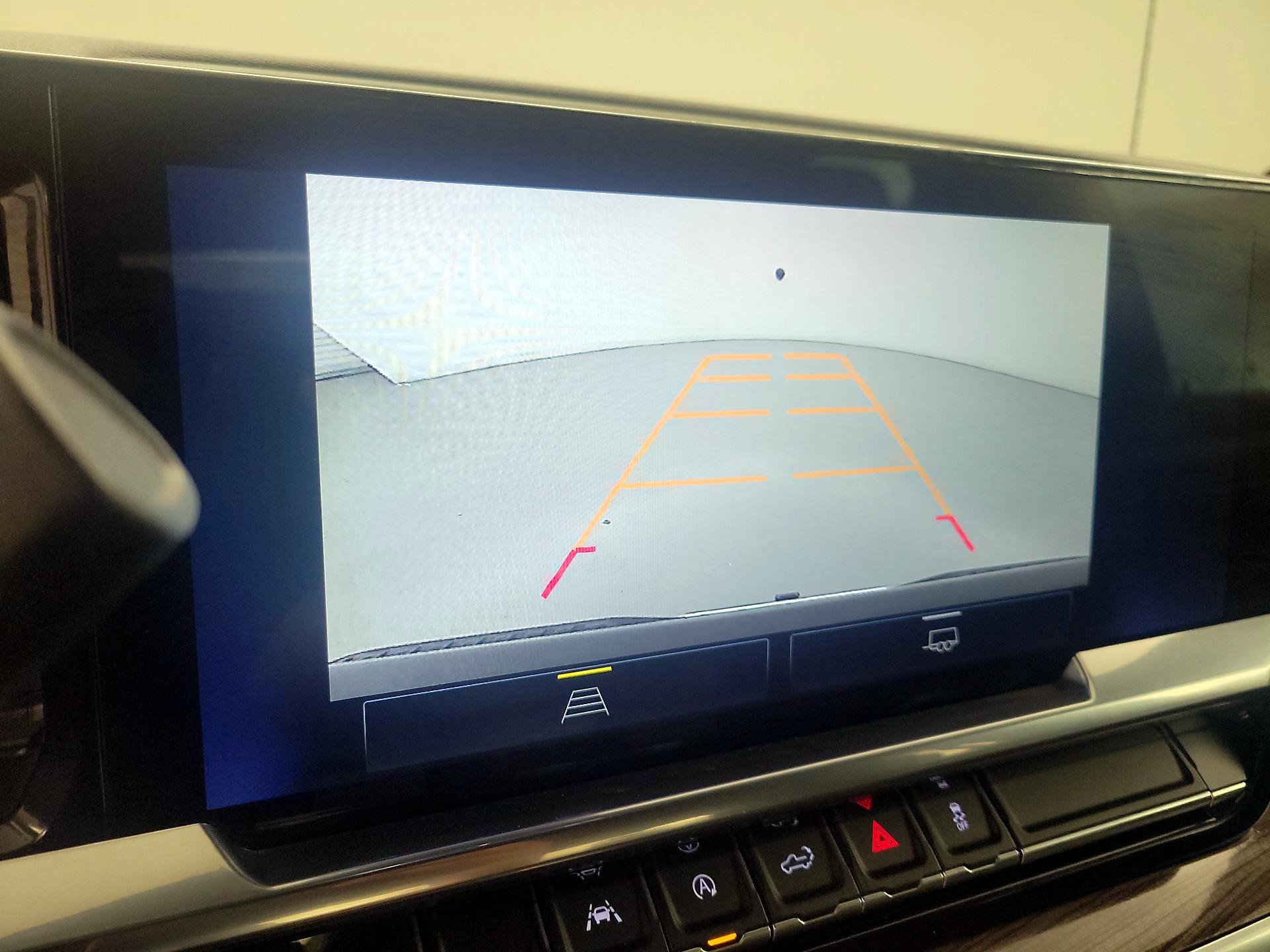 Thumbnail: 2022 Chevrolet Silverado 1500 - 14