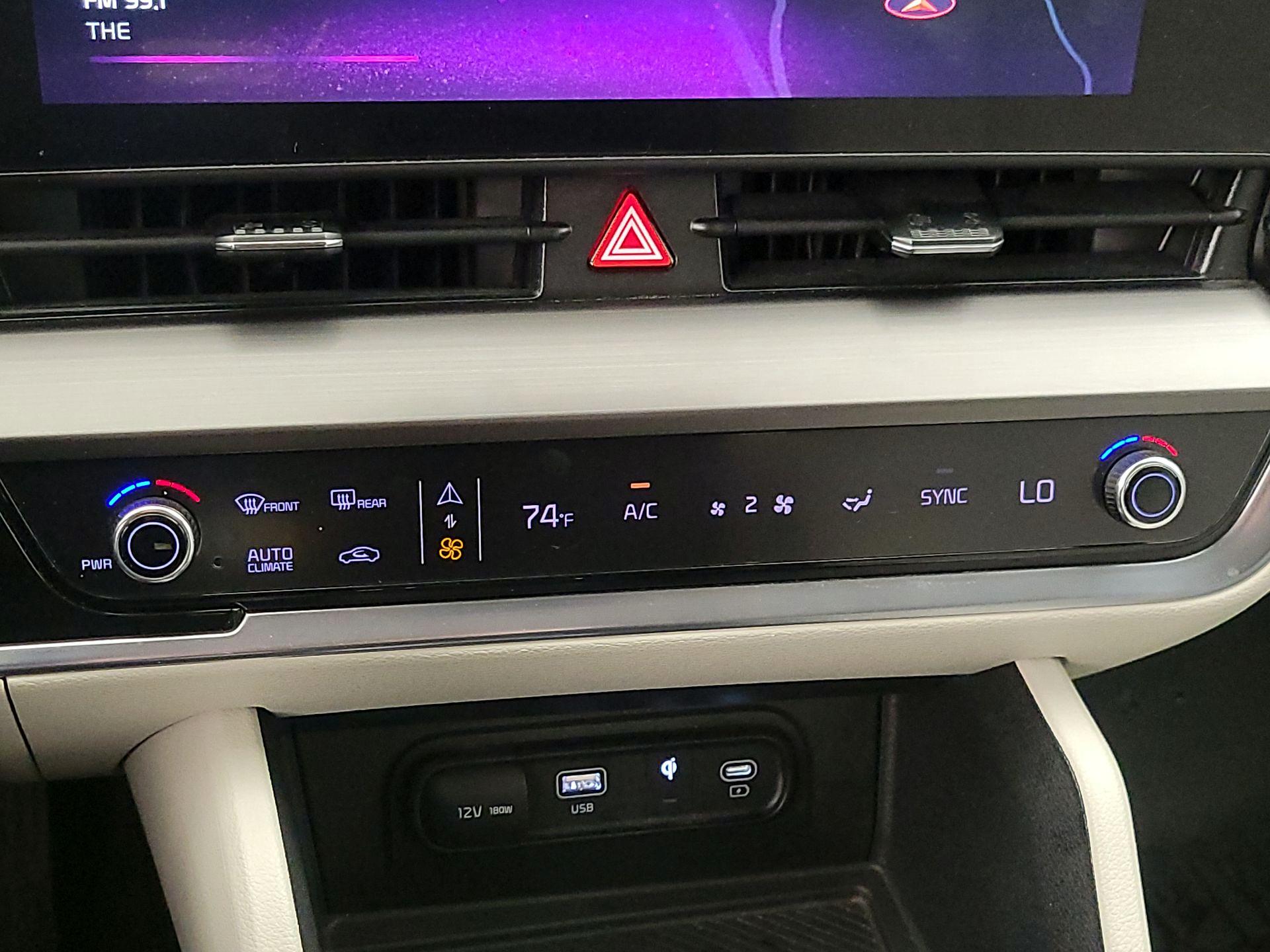 Thumbnail: 2023 Kia Sportage - 17