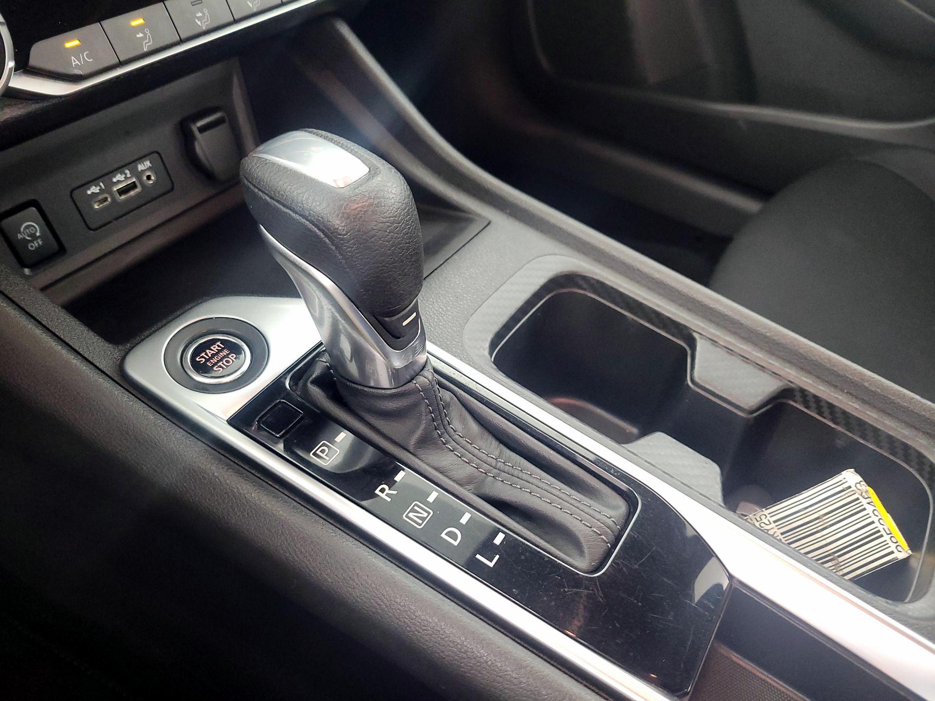 Thumbnail: 2024 Nissan Sentra - 17