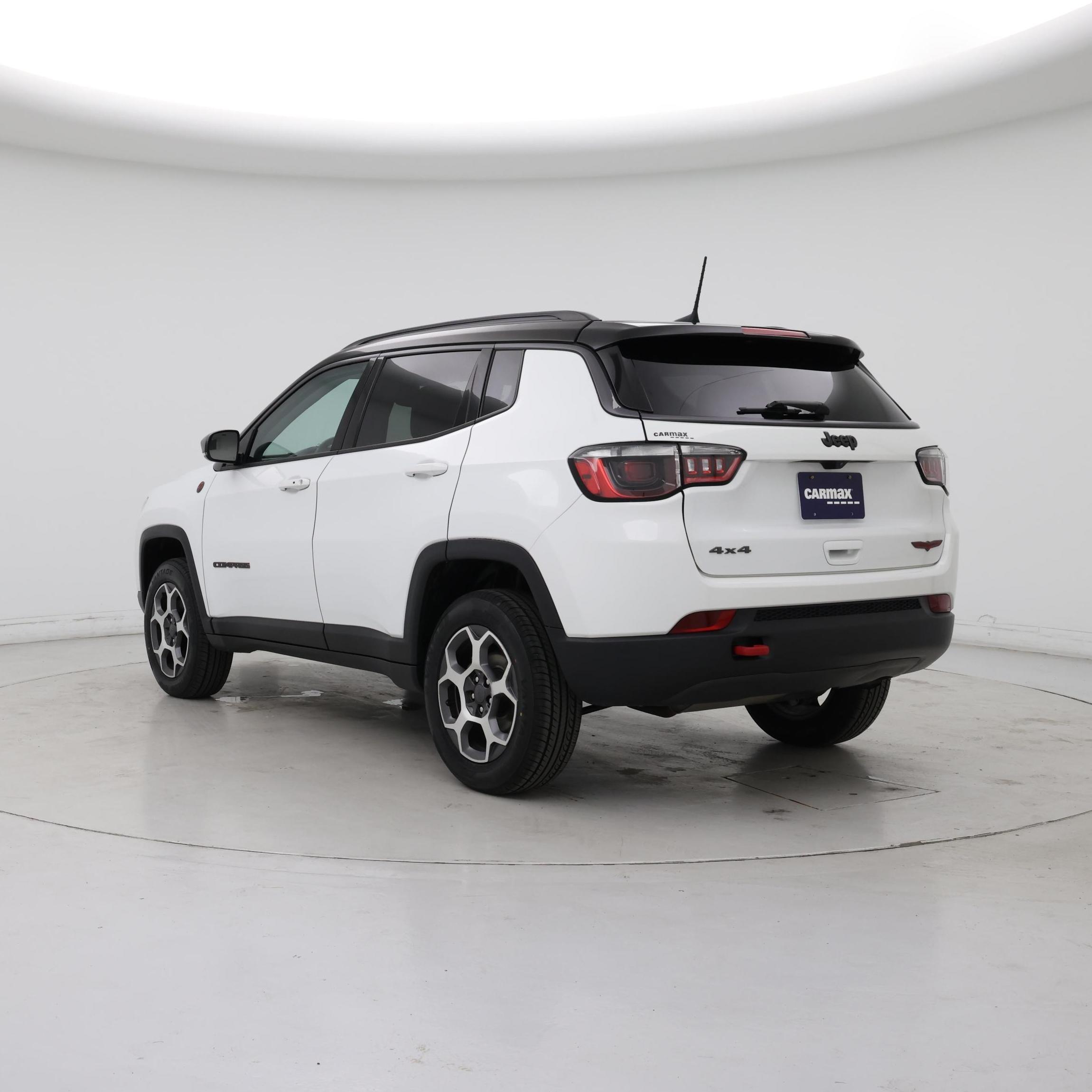Thumbnail: 2022 Jeep Compass - 2