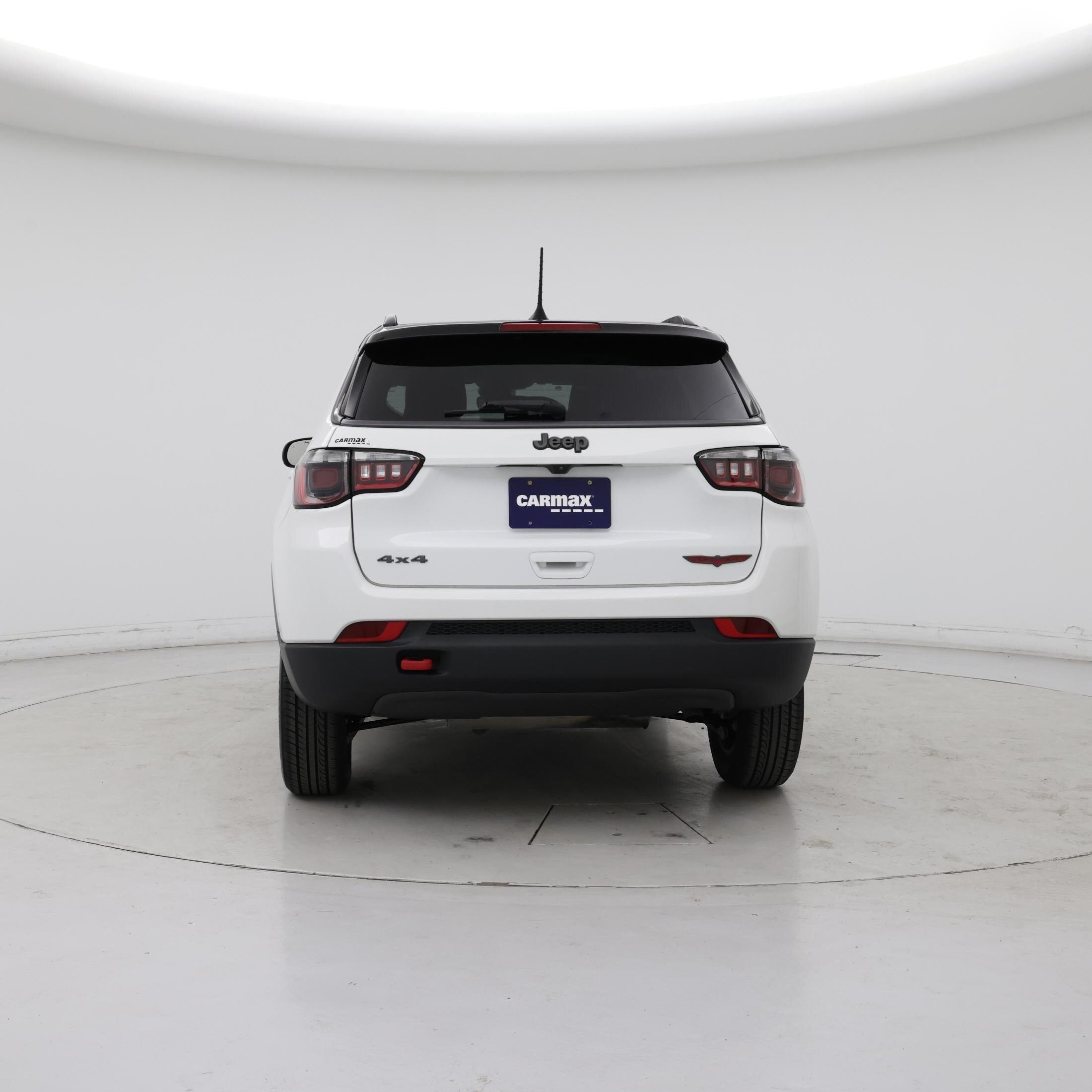 Thumbnail: 2022 Jeep Compass - 6