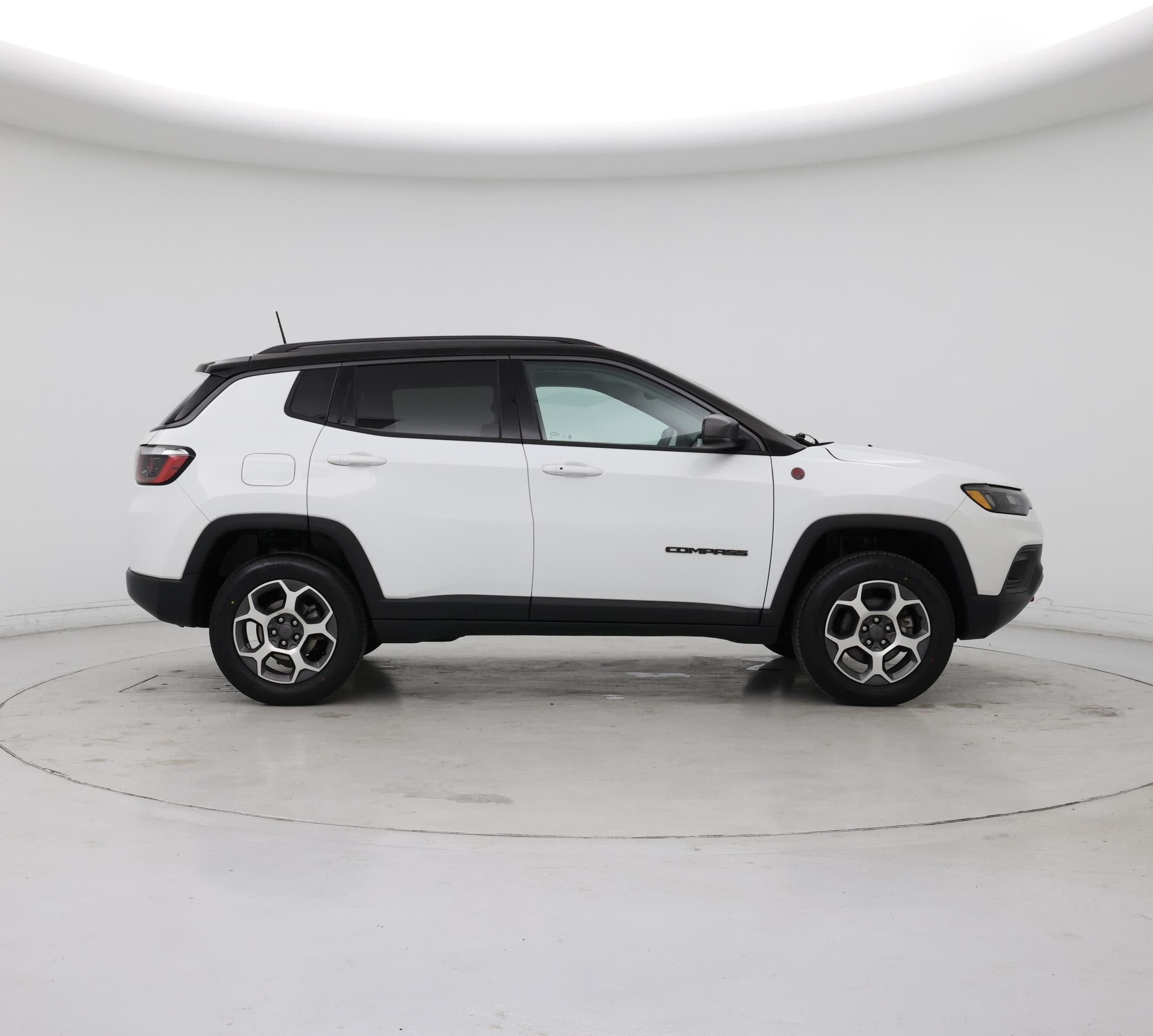 Thumbnail: 2022 Jeep Compass - 7