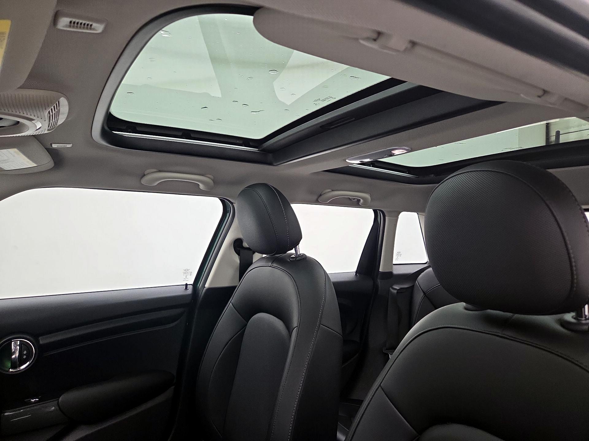 Thumbnail: 2020 MINI Cooper Hardtop - 19