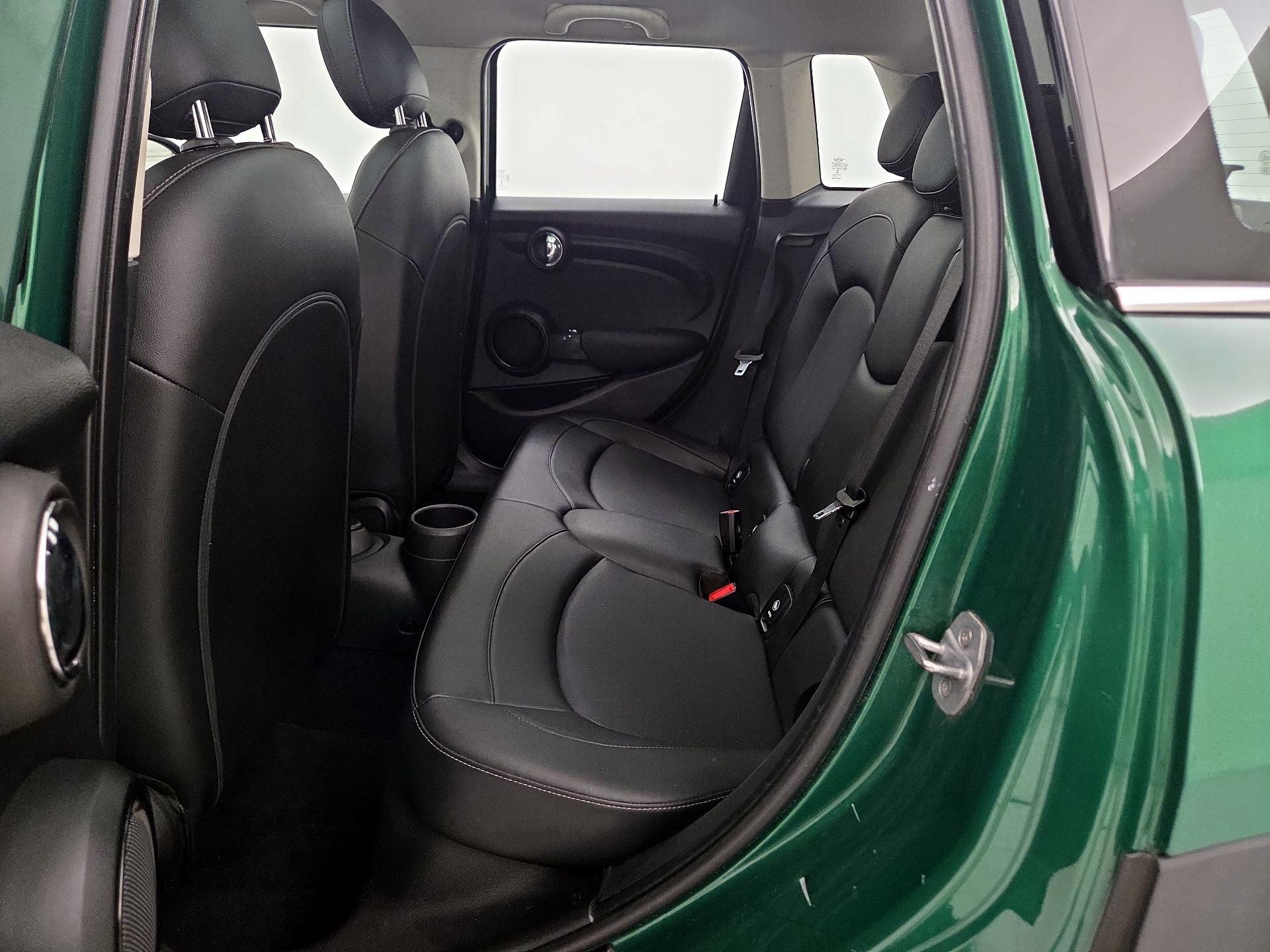 Thumbnail: 2020 MINI Cooper Hardtop - 20