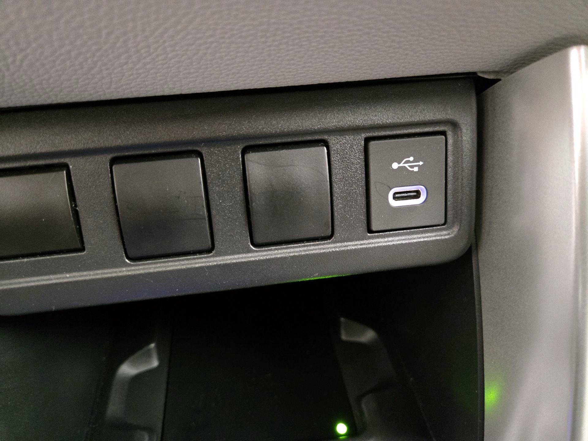 Thumbnail: 2024 Toyota Corolla Cross - 18