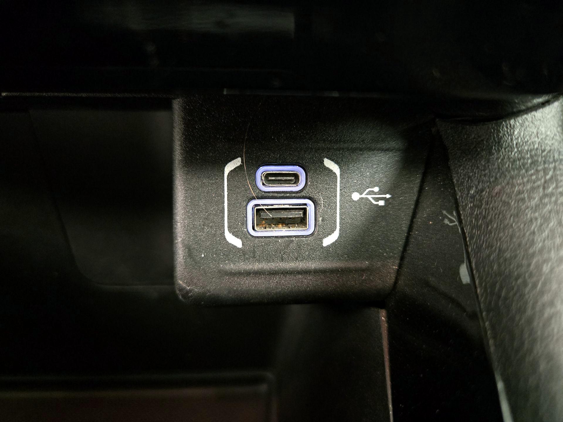 Thumbnail: 2022 Jeep Compass - 19