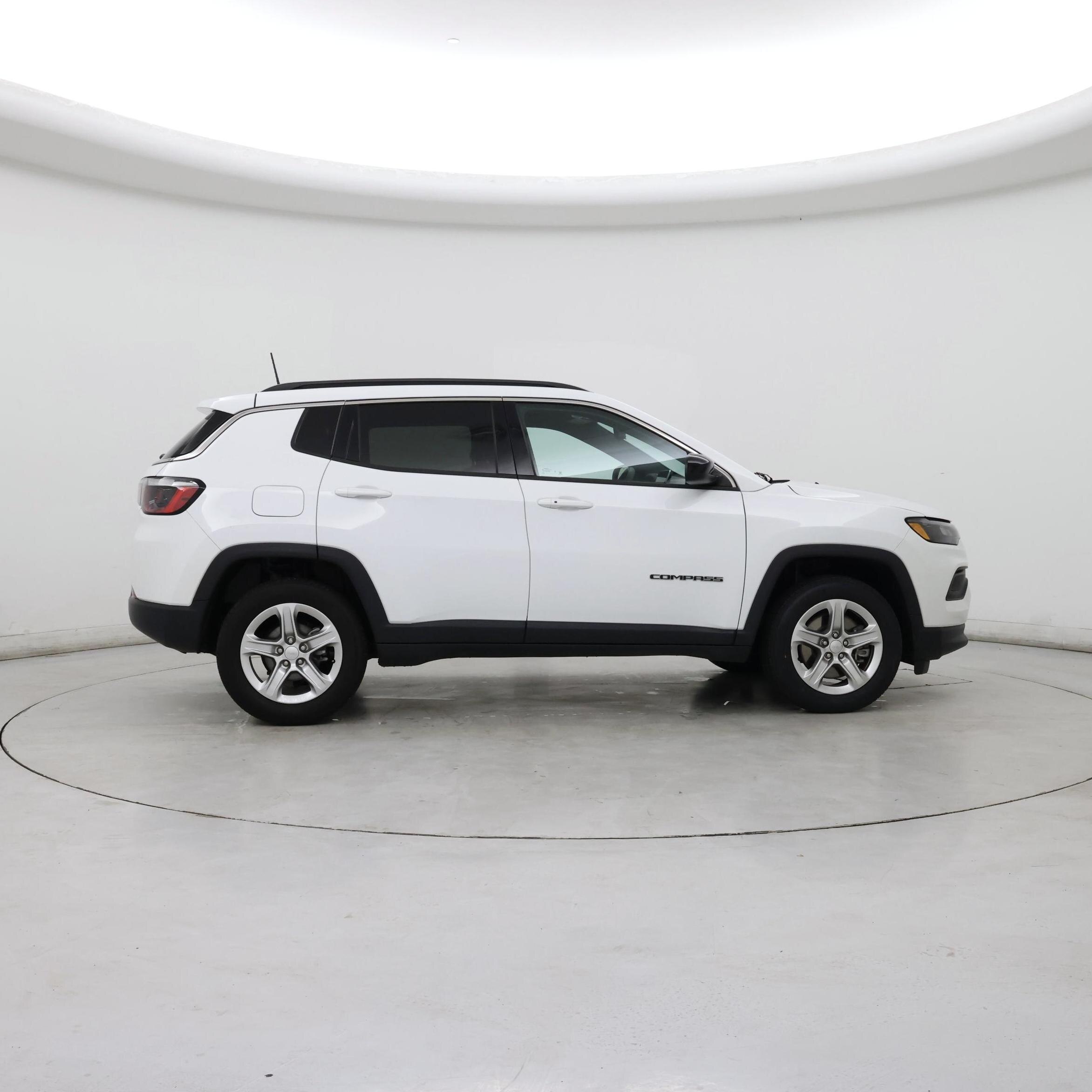 Thumbnail: 2023 Jeep Compass - 7