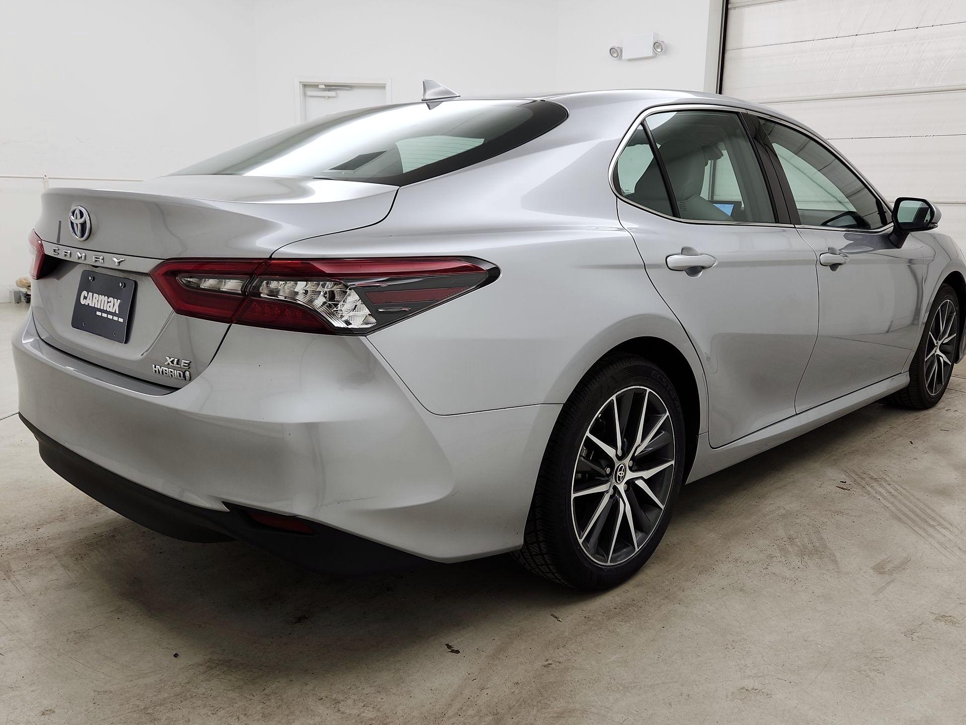 Thumbnail: 2023 Toyota Camry - 5