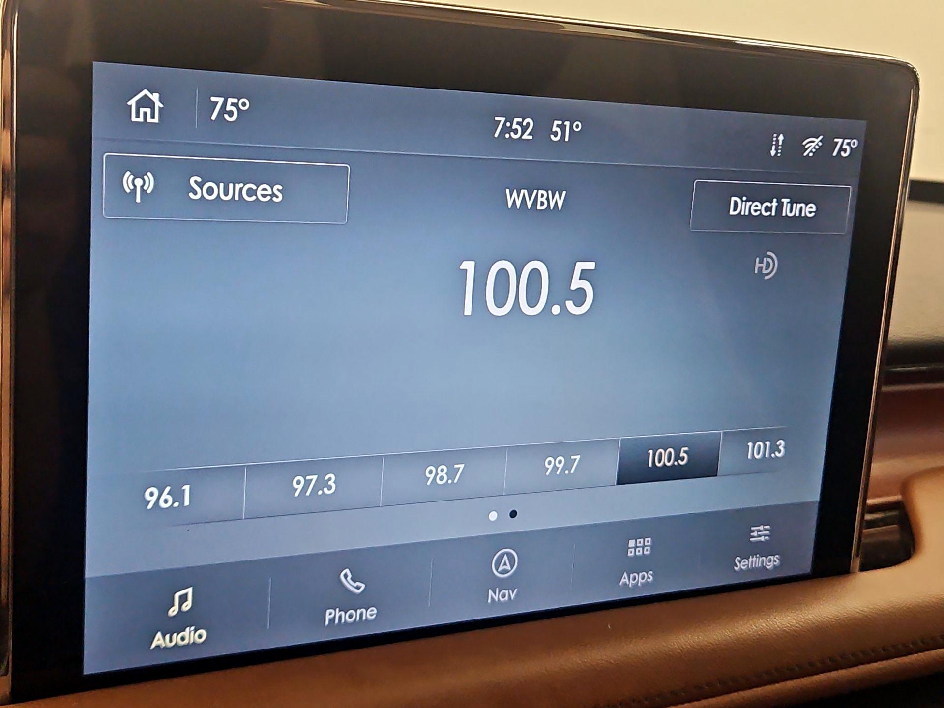 Thumbnail: 2020 Lincoln Aviator - 16