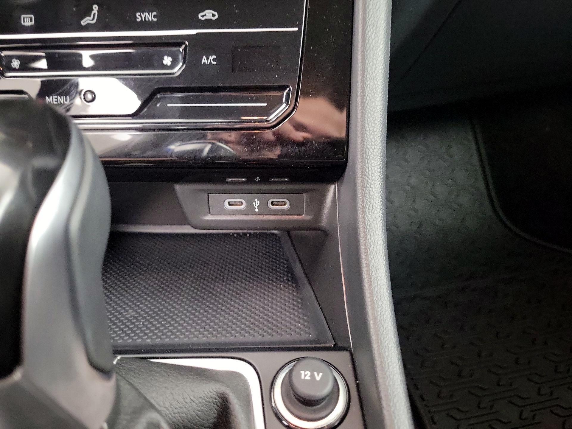 Thumbnail: 2025 Volkswagen Jetta - 16