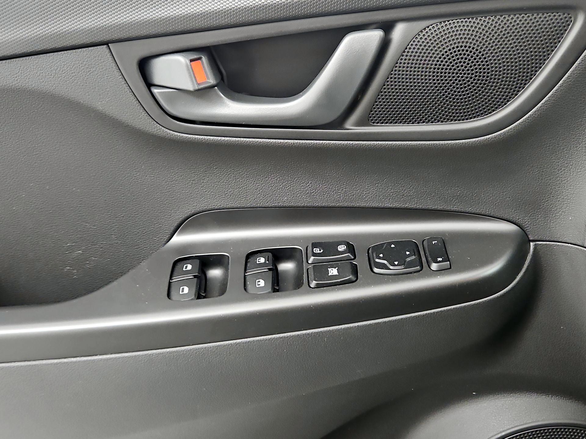 Thumbnail: 2023 Hyundai Kona - 12