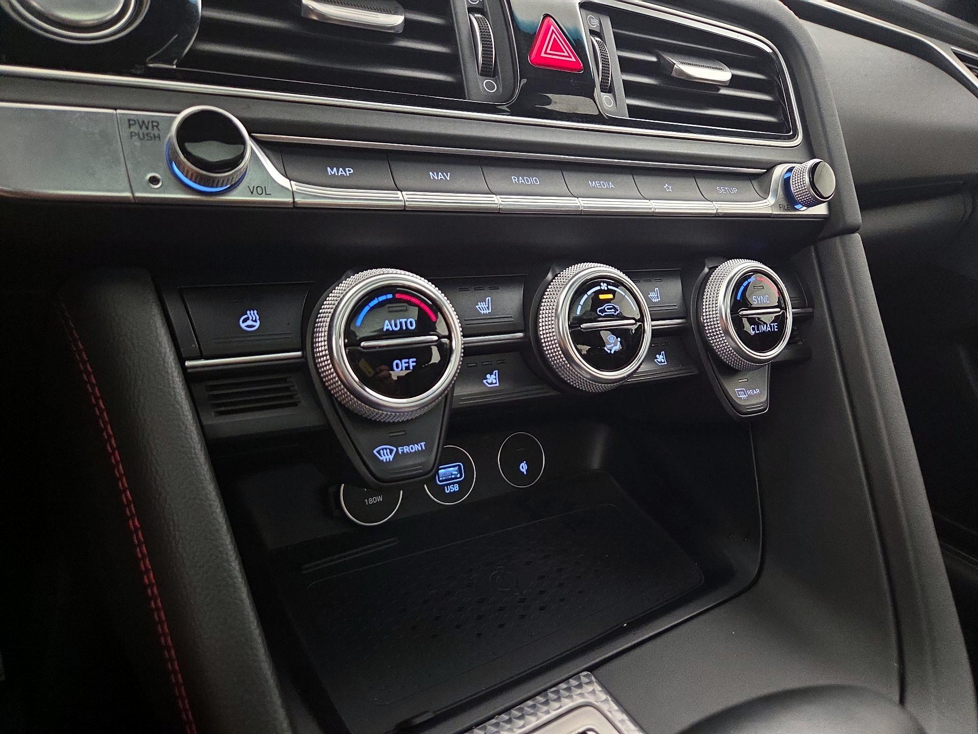 Thumbnail: 2023 Genesis G70 - 16