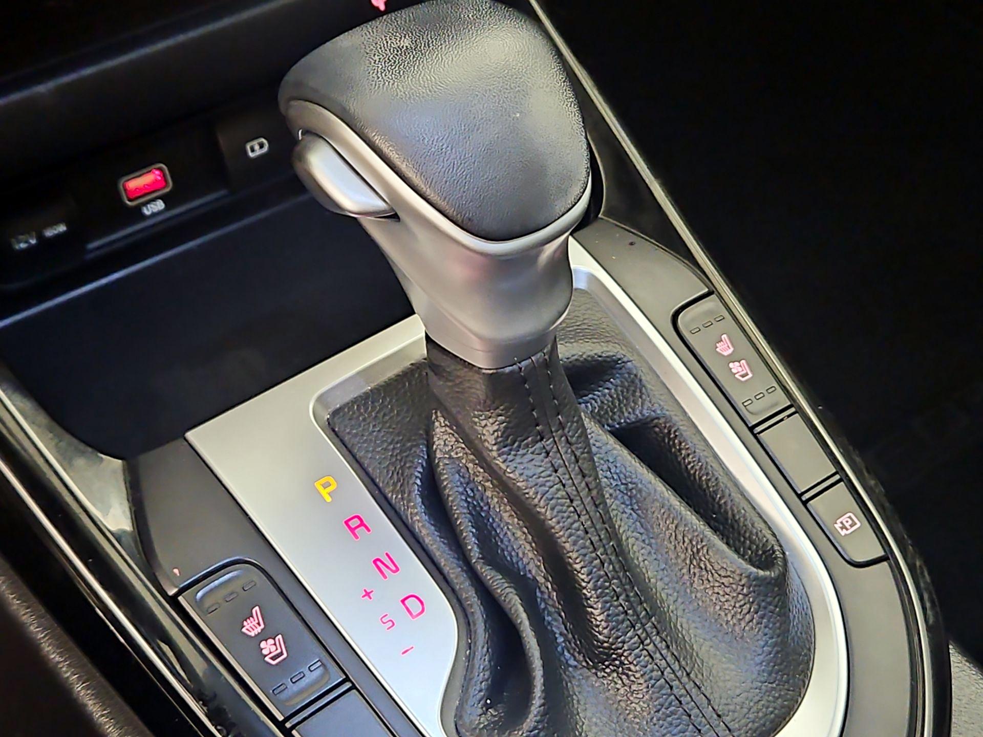 Thumbnail: 2023 Kia Forte - 18