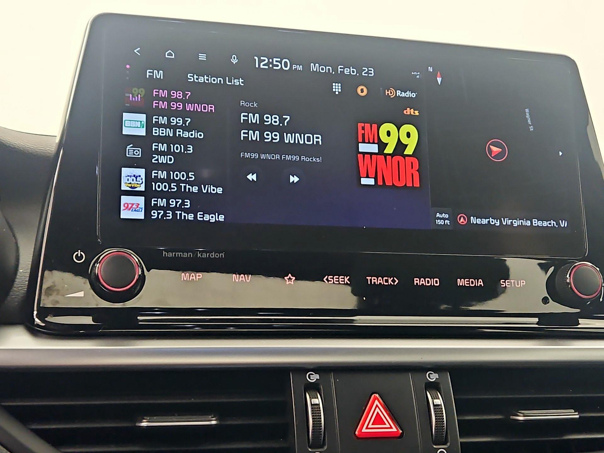 Thumbnail: 2023 Kia Forte - 16