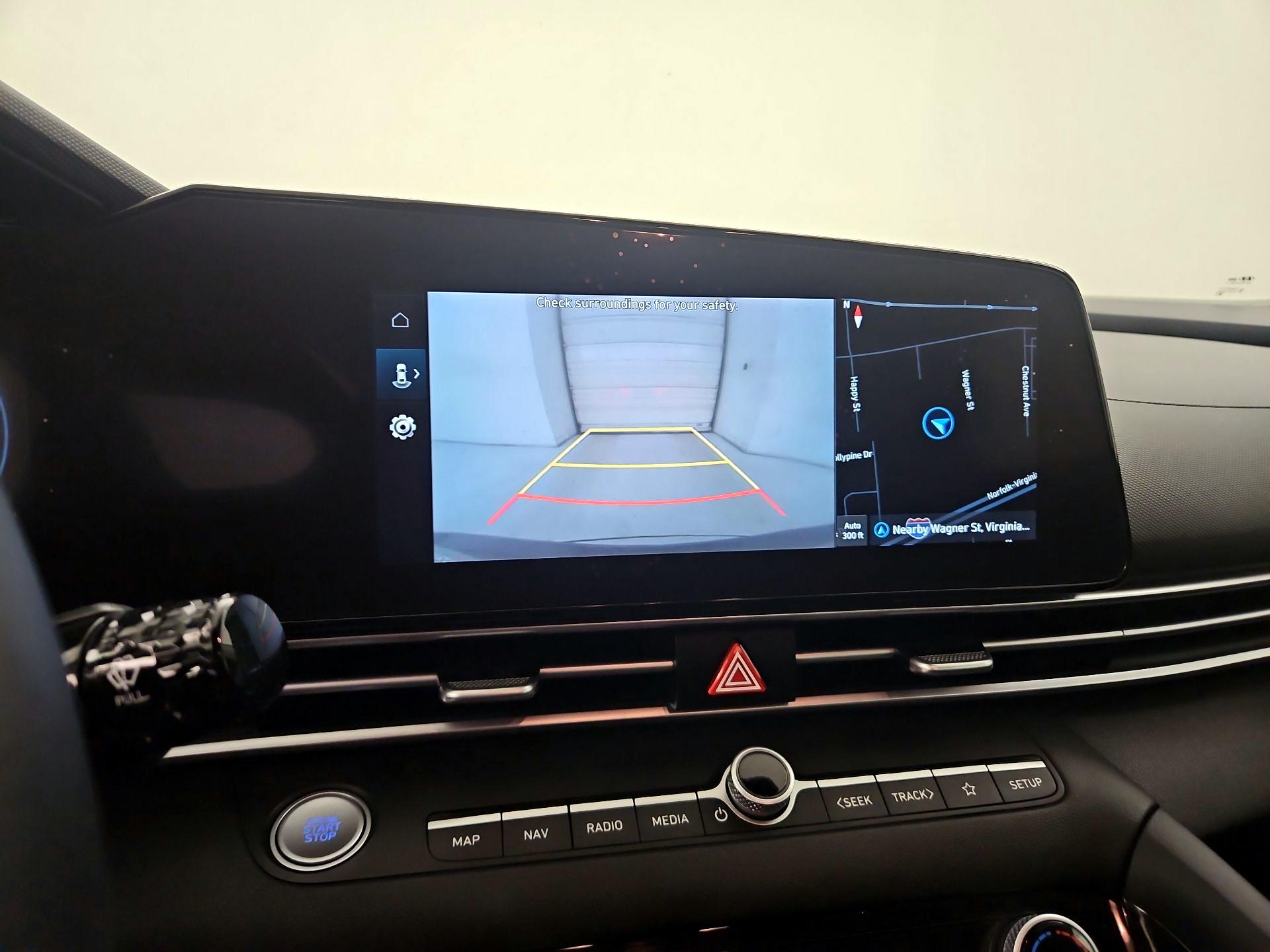 Thumbnail: 2023 Hyundai Elantra - 15