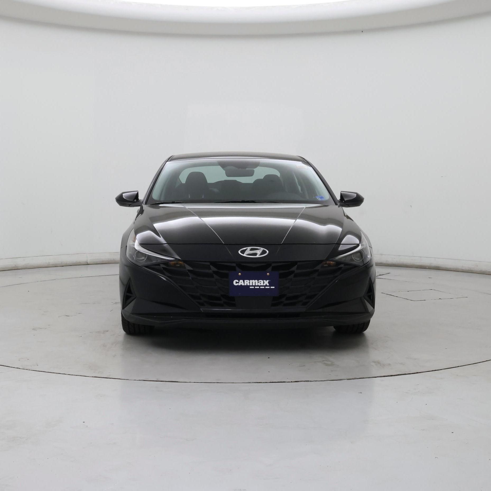 Thumbnail: 2023 Hyundai Elantra - 5