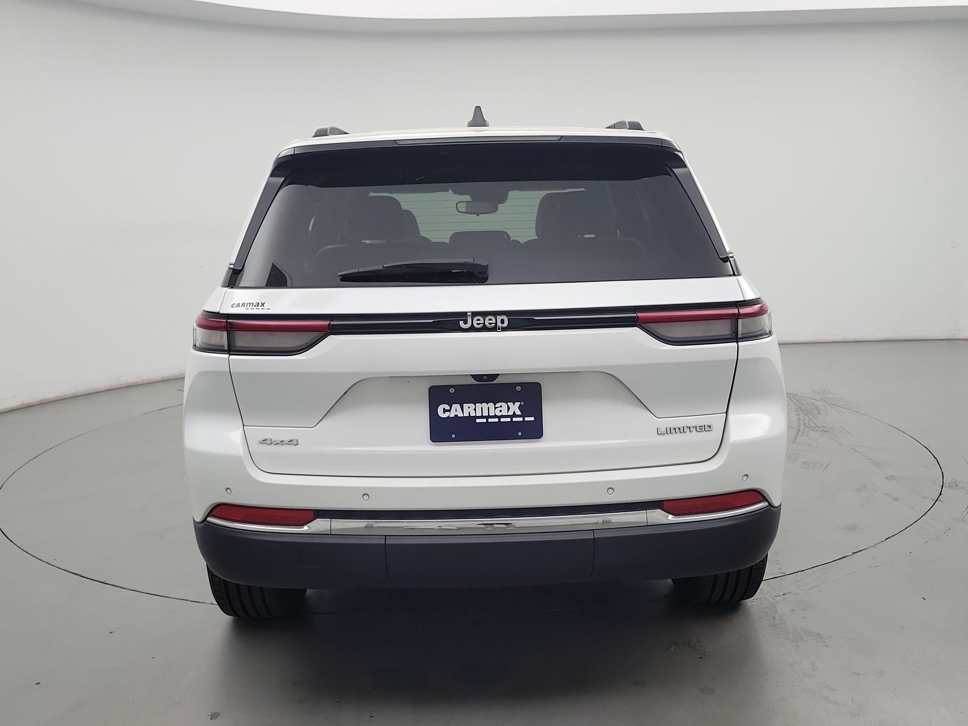 Thumbnail: 2023 Jeep Grand Cherokee - 6