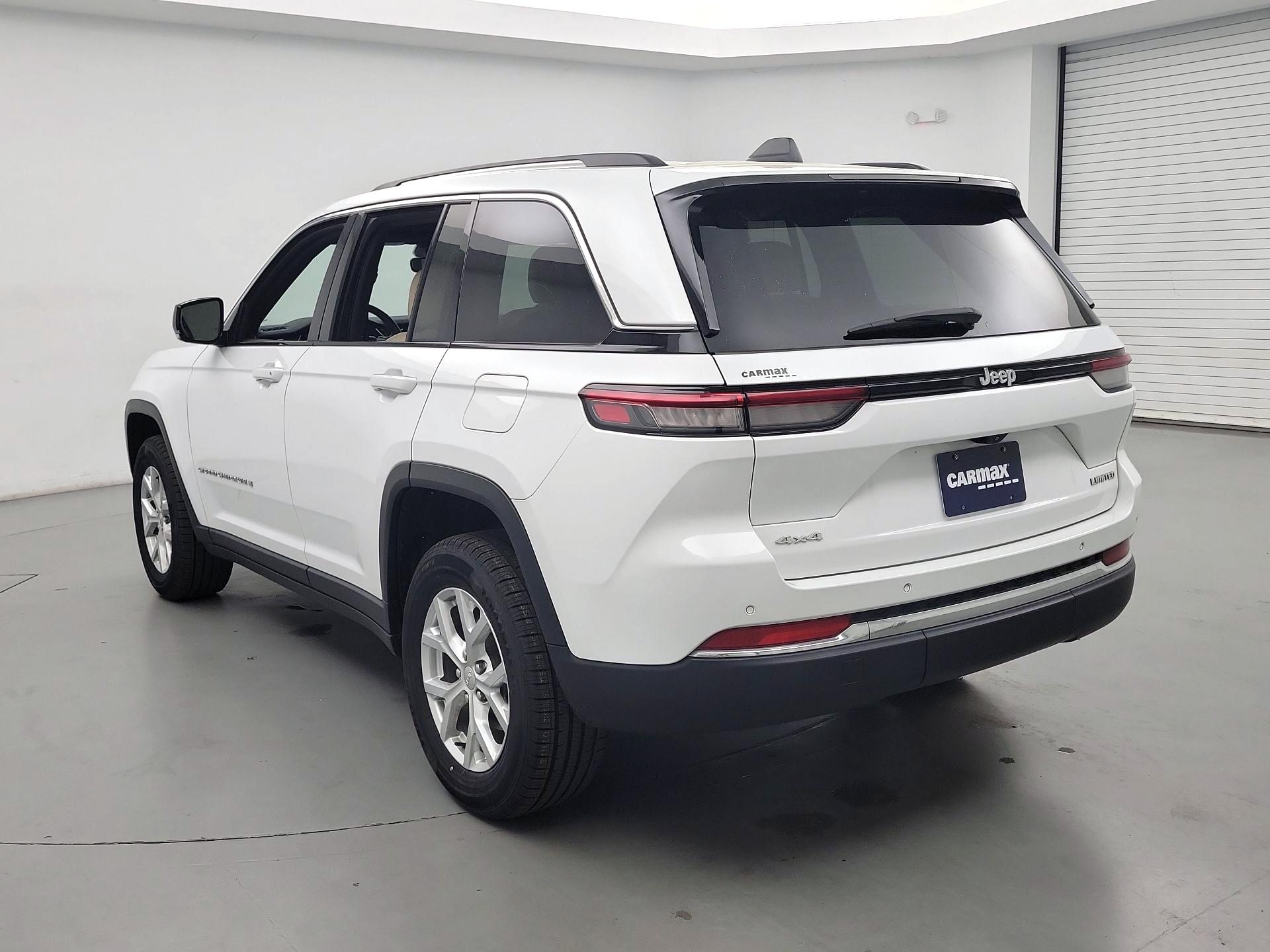 Thumbnail: 2023 Jeep Grand Cherokee - 7