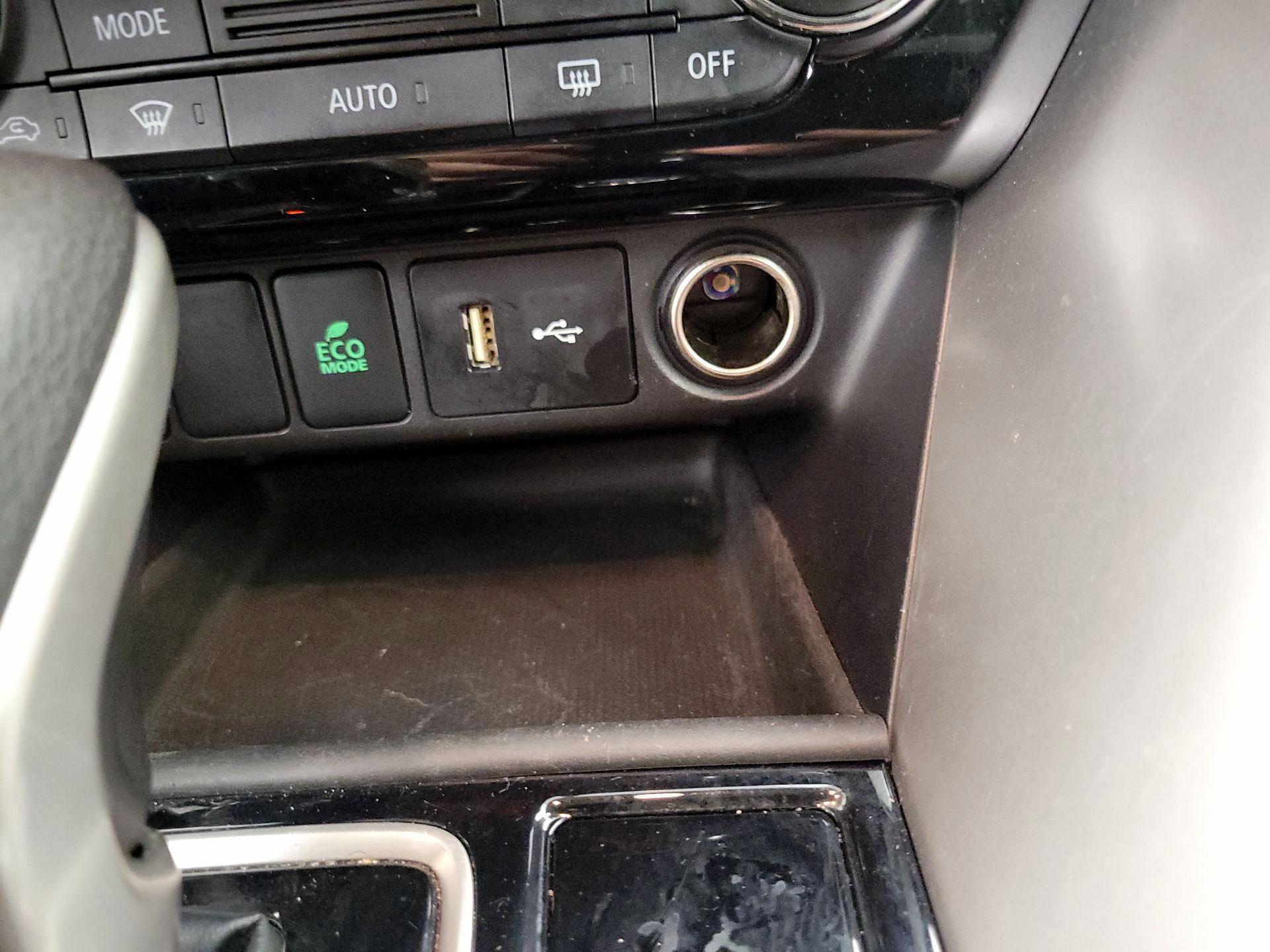 Thumbnail: 2020 Mitsubishi Eclipse Cross - 18