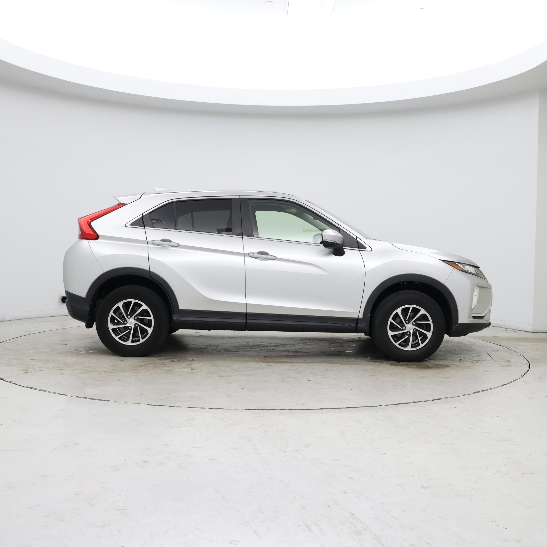 Thumbnail: 2020 Mitsubishi Eclipse Cross - 7