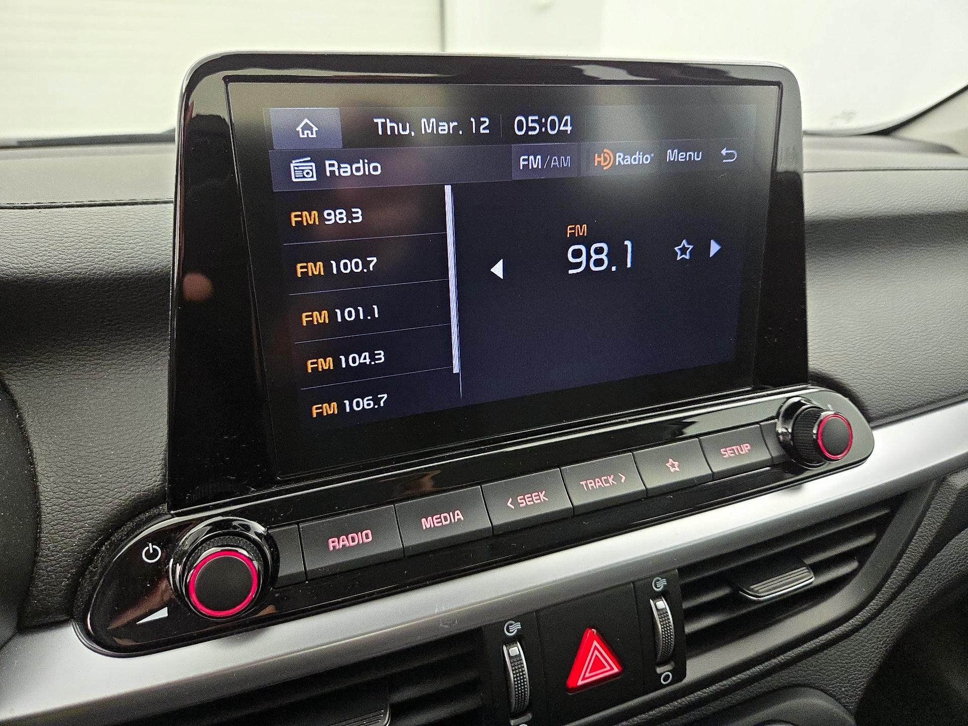 Thumbnail: 2023 Kia Forte - 15